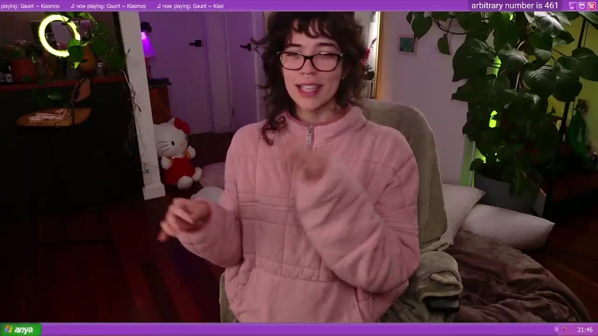 Gallery image thumbnail from afterglow's myfreecams stream on, 04/04/2024, 11:10 image 17 of 20