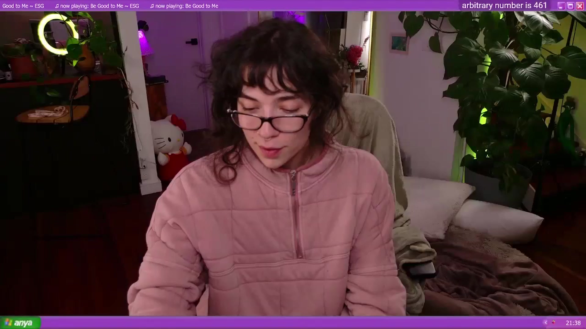Gallery image thumbnail from afterglow's myfreecams stream on, 04/04/2024, 11:10 image 14 of 20