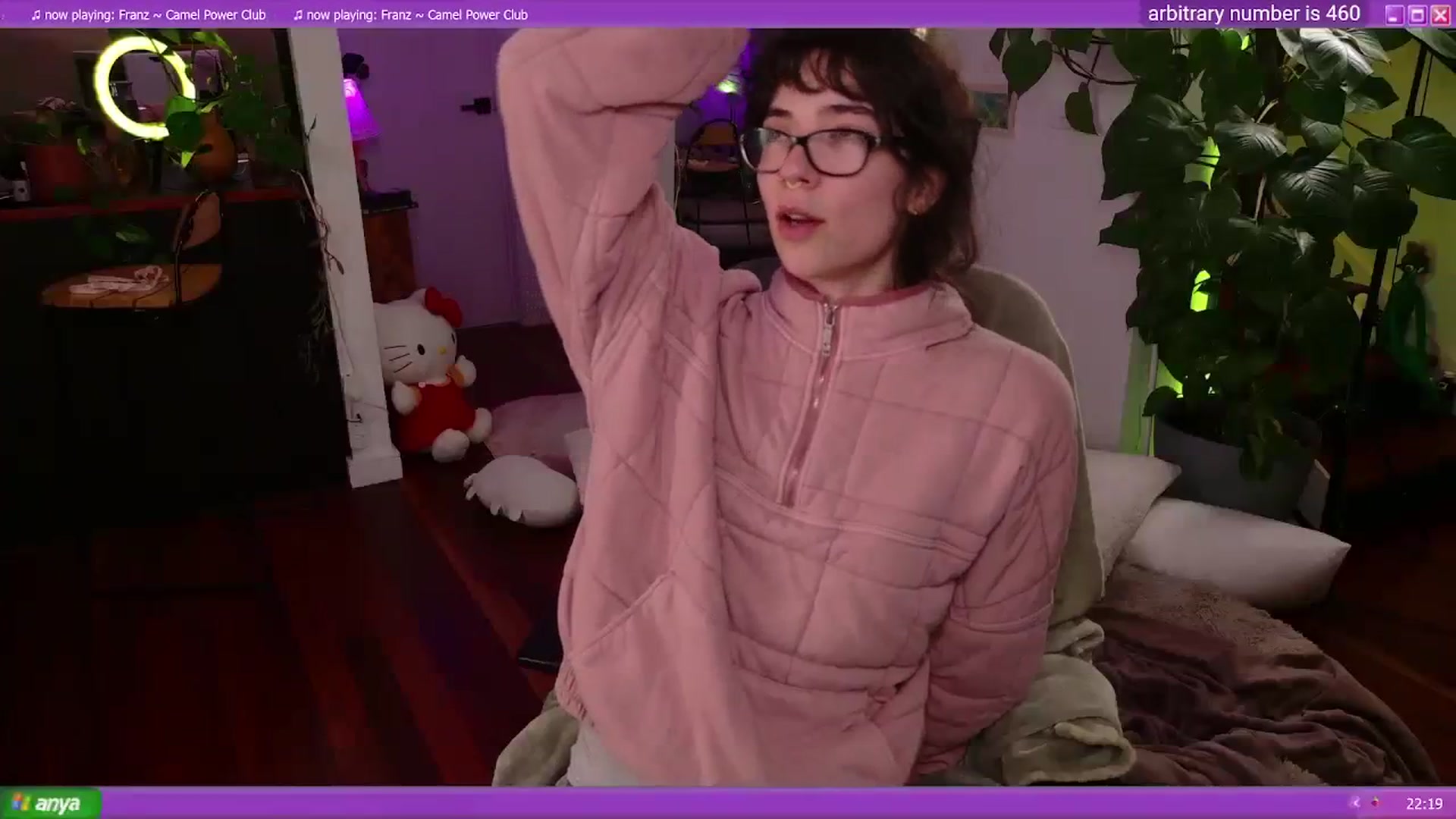 Gallery image thumbnail from afterglow's myfreecams stream on, 04/04/2024, 11:40 image 3 of 20