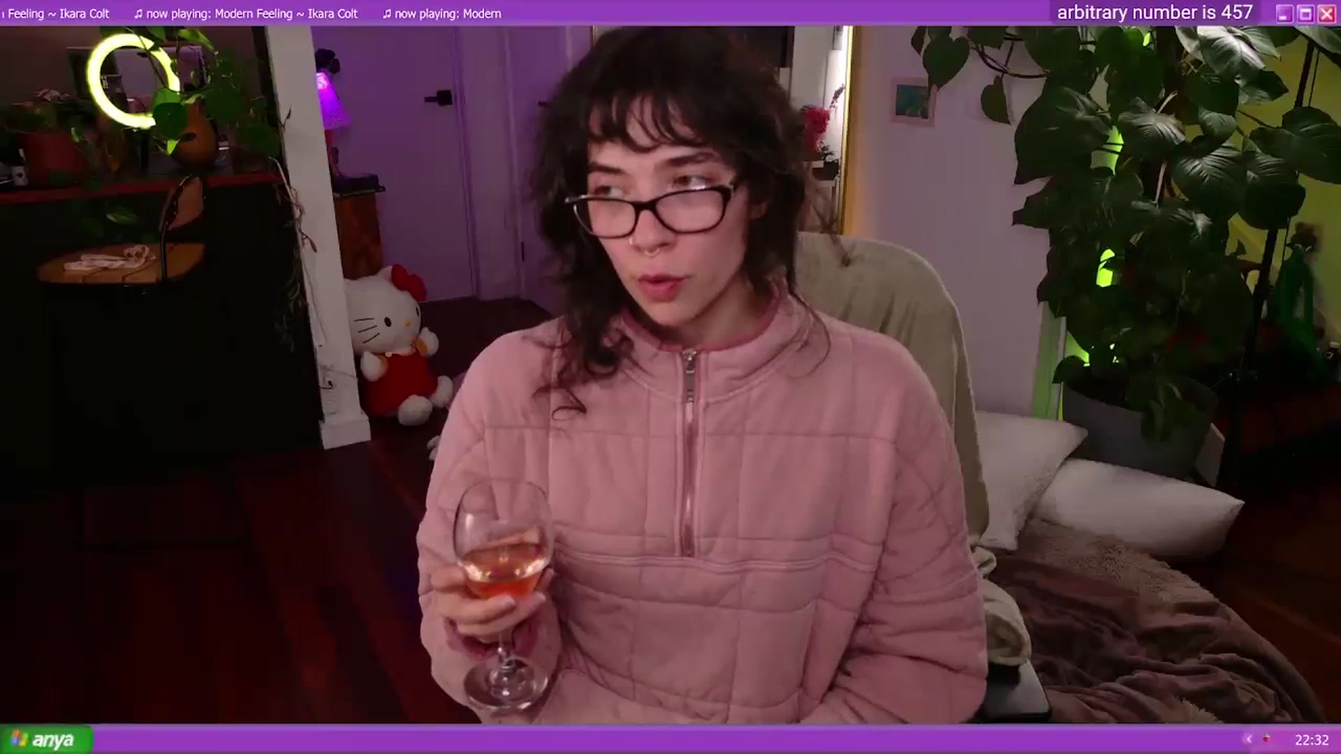 Gallery image thumbnail from afterglow's myfreecams stream on, 04/04/2024, 11:40 image 15 of 20