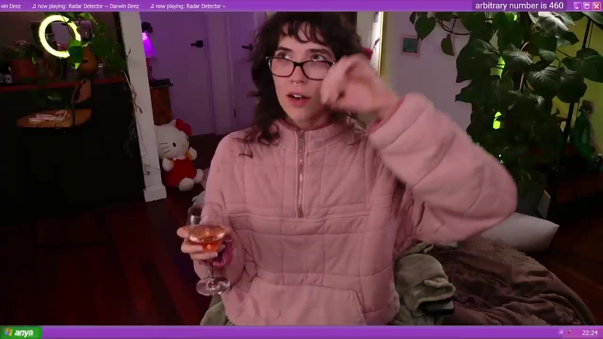 Gallery image thumbnail from afterglow's myfreecams stream on, 04/04/2024, 11:40 image 8 of 20