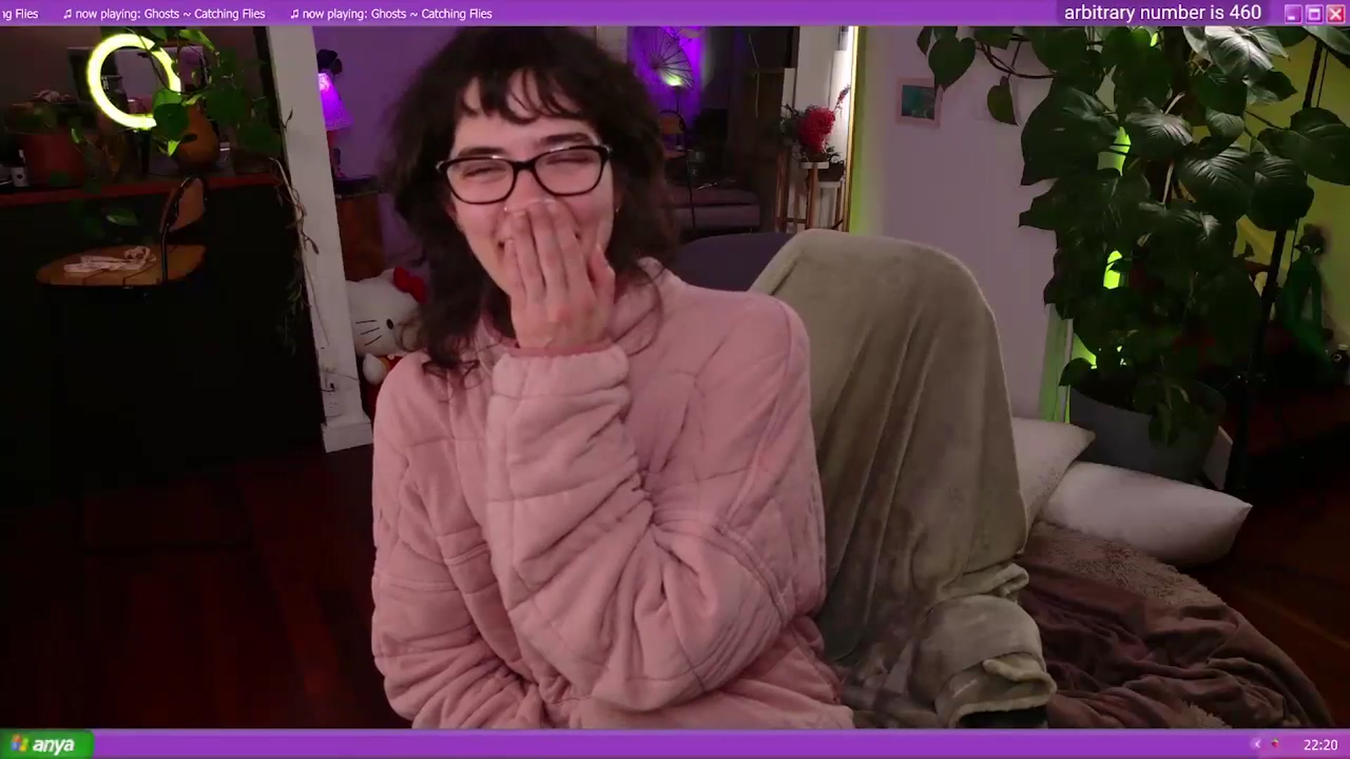 Gallery image thumbnail from afterglow's myfreecams stream on, 04/04/2024, 11:40 image 4 of 20