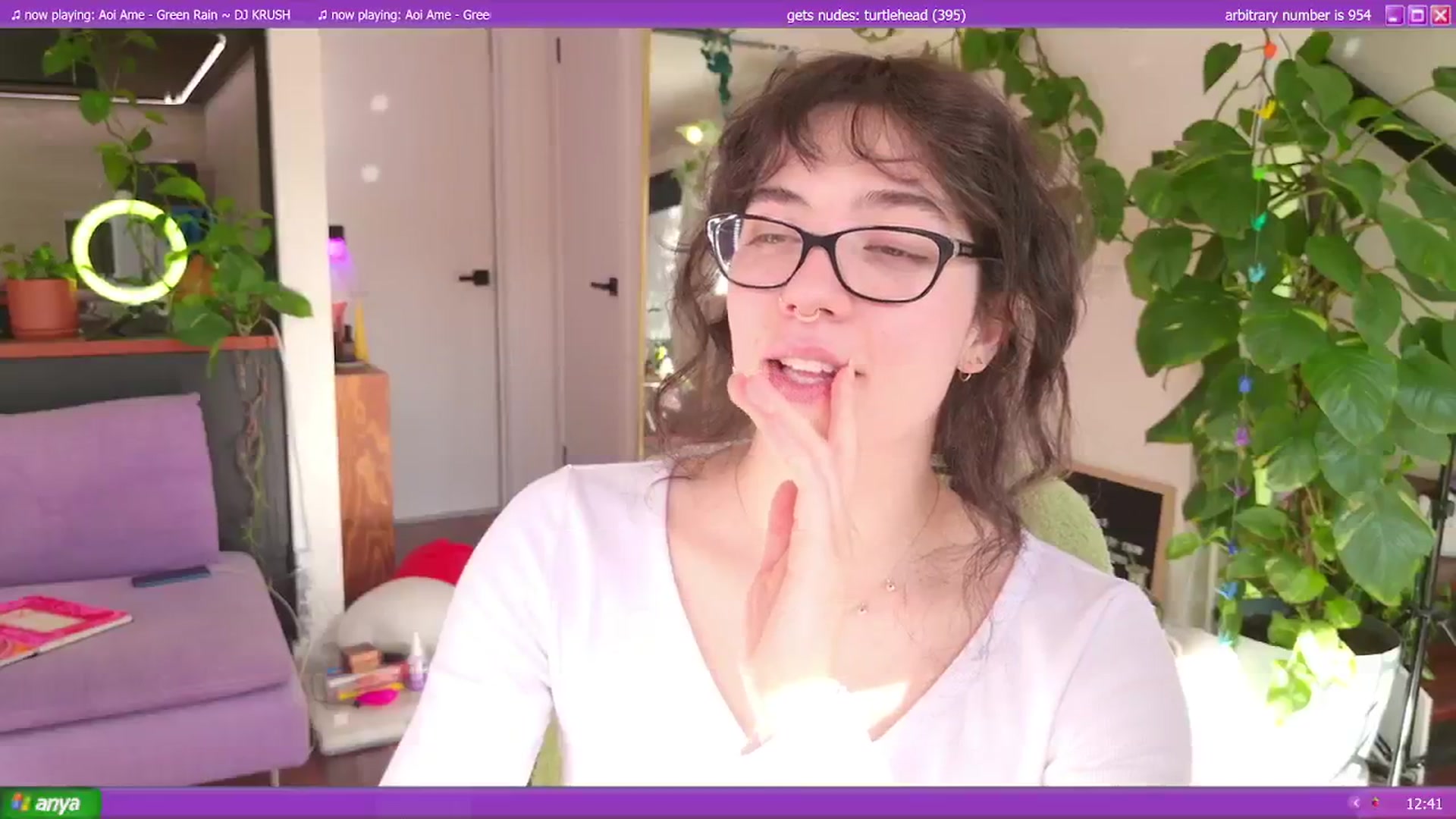 Gallery image thumbnail from afterglow's myfreecams stream on, 06/17/2024, 05:10 image 6 of 20