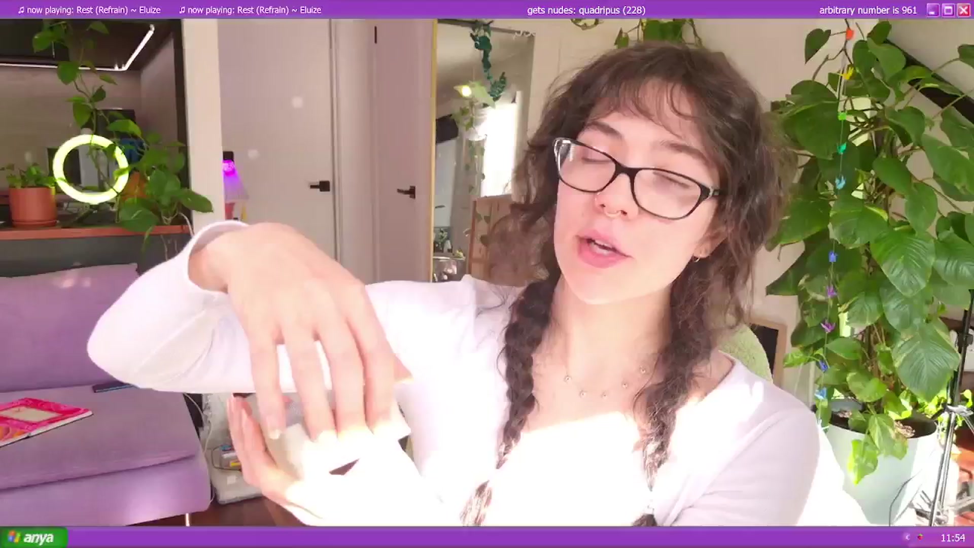 Gallery image thumbnail from afterglow's myfreecams stream on, 06/17/2024, 05:10 image 1 of 20