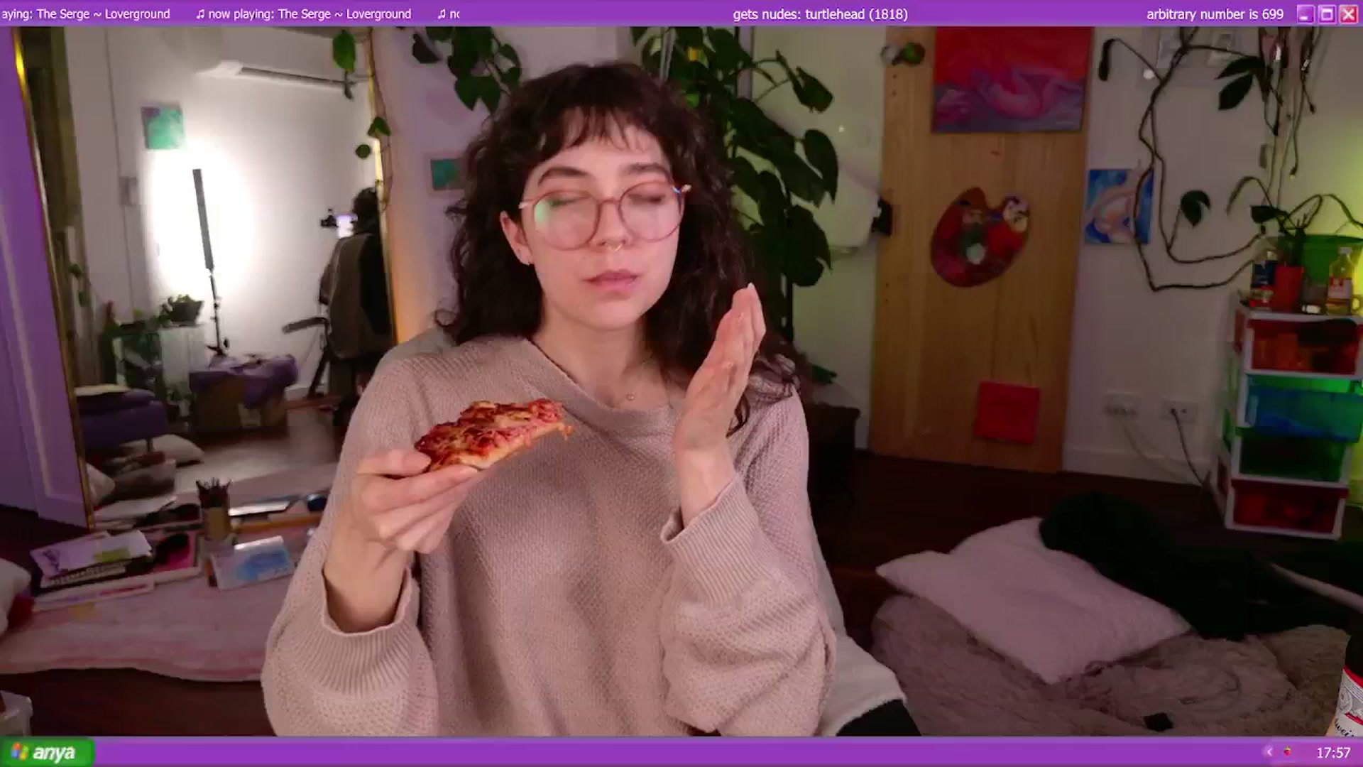 Gallery image thumbnail from afterglow's myfreecams stream on, 06/30/2024, 08:10 image 7 of 20