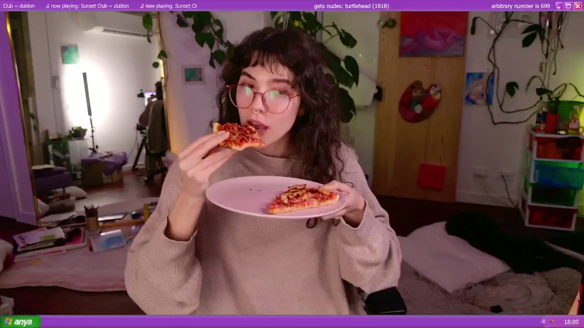 Gallery image thumbnail from afterglow's myfreecams stream on, 06/30/2024, 08:10 image 11 of 20