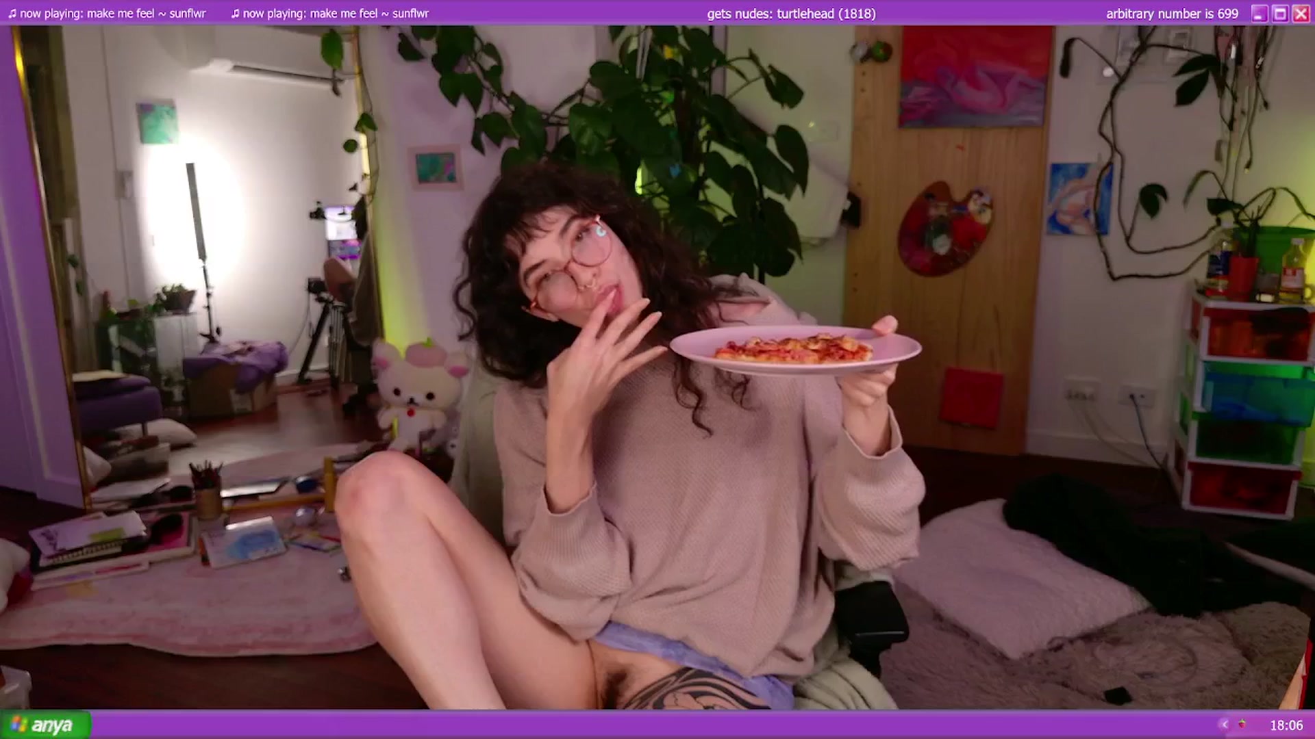Gallery image thumbnail from afterglow's myfreecams stream on, 06/30/2024, 08:10 image 18 of 20