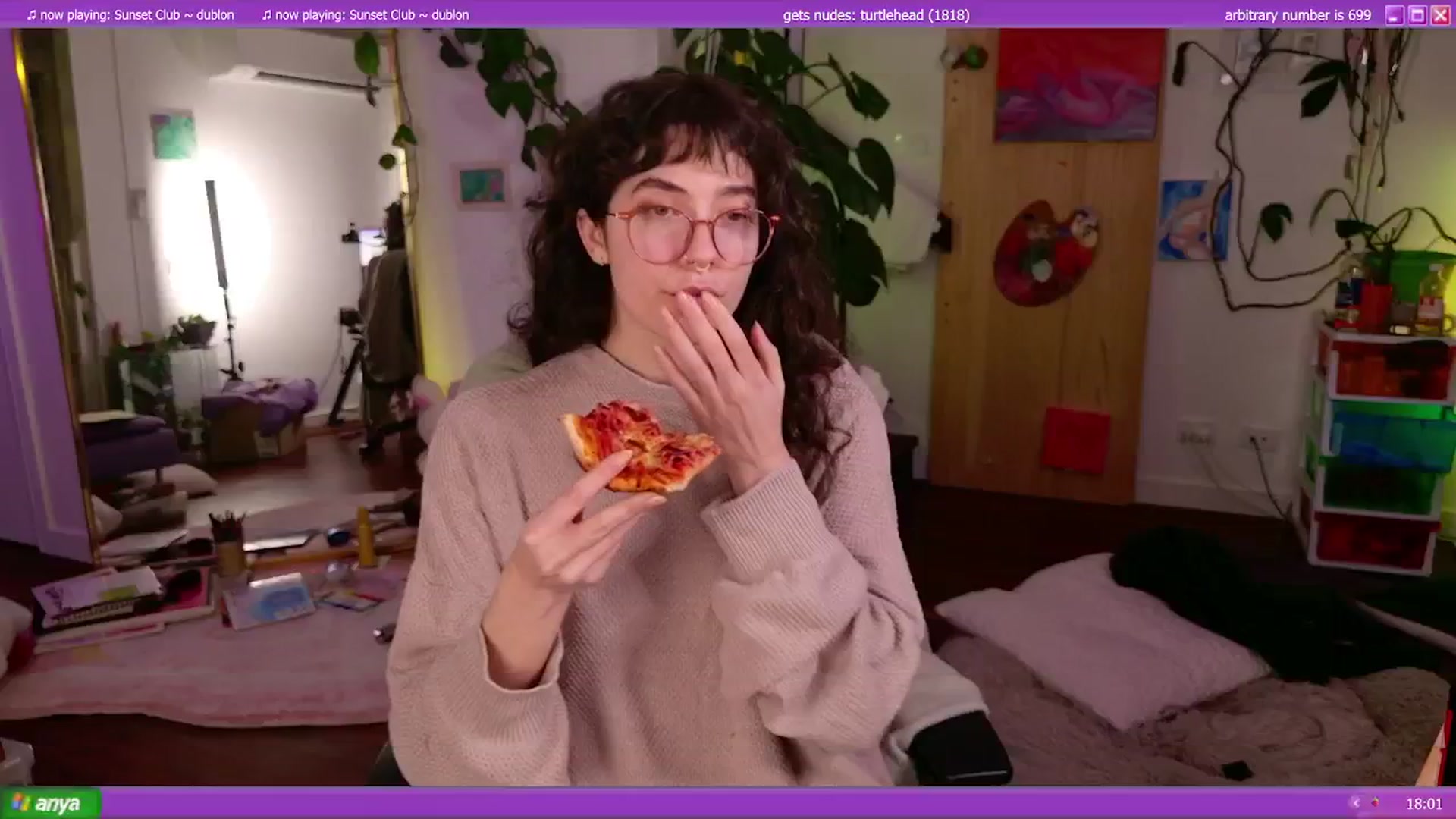 Gallery image thumbnail from afterglow's myfreecams stream on, 06/30/2024, 08:10 image 12 of 20