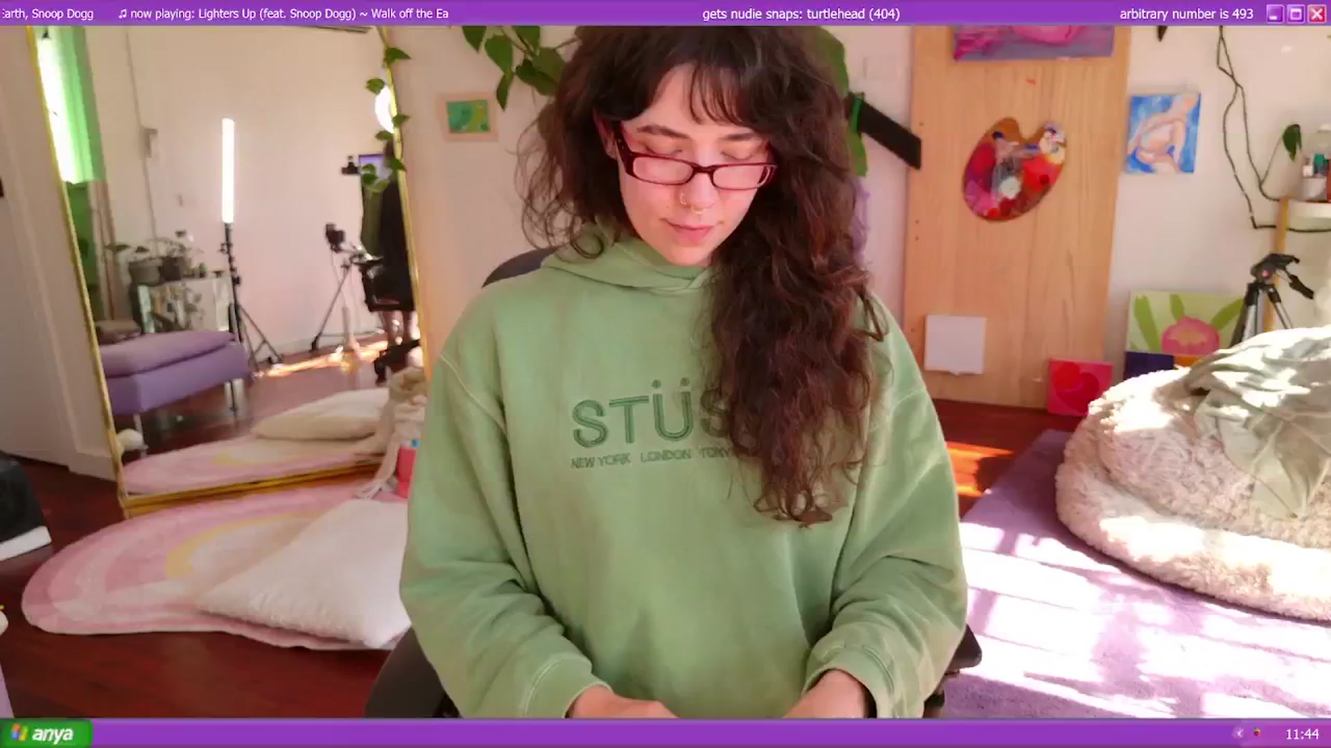 Gallery image thumbnail from afterglow's myfreecams stream on, 08/12/2024, 05:40 image 5 of 20