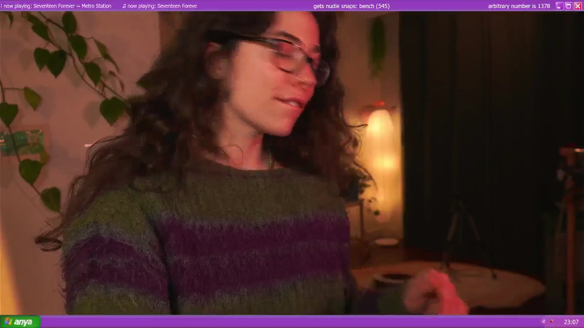 Gallery image thumbnail from afterglow's myfreecams stream on, 09/14/2024, 13:21 image 17 of 20
