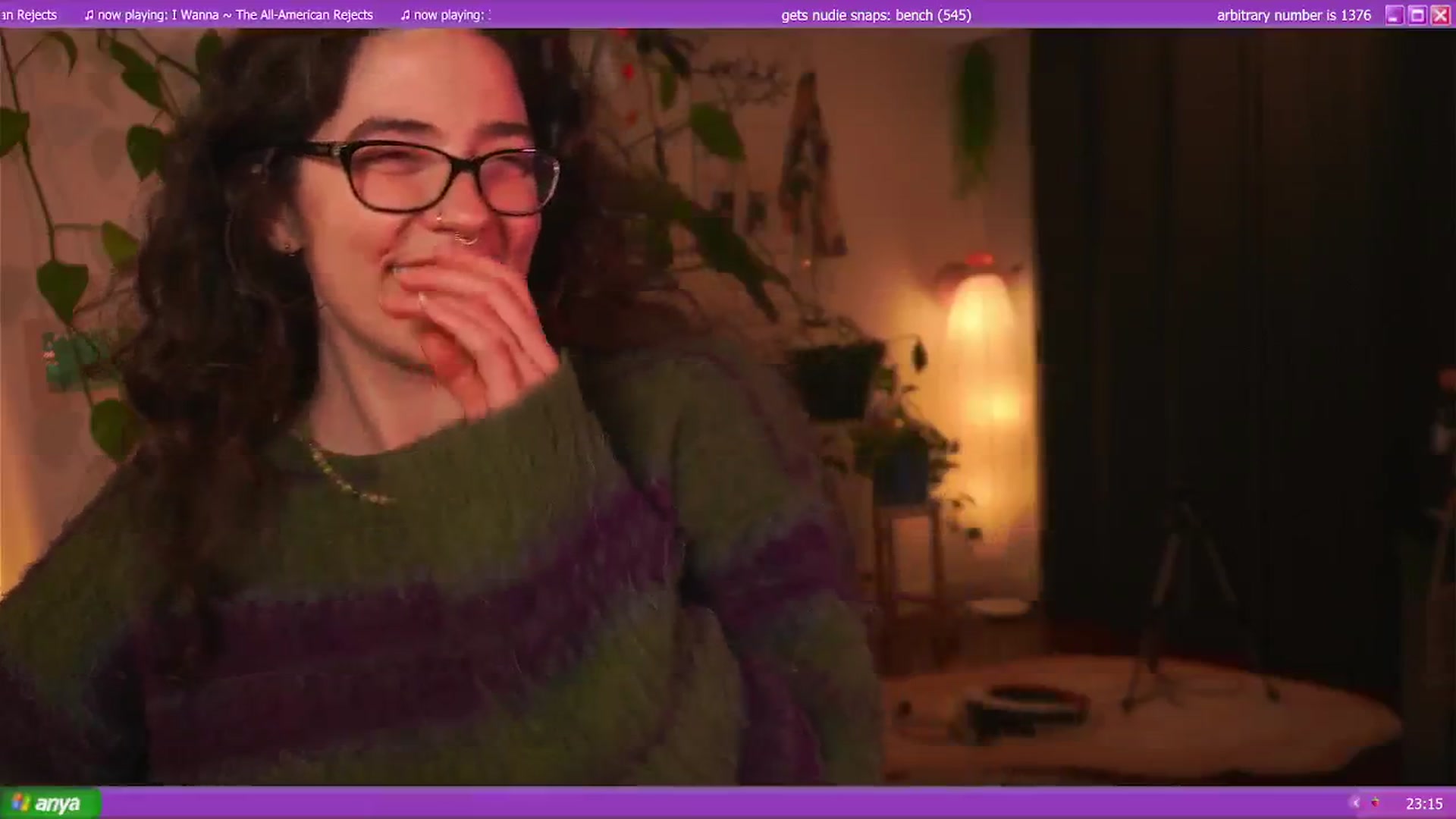 Gallery image thumbnail from afterglow's myfreecams stream on, 09/14/2024, 13:21 image 20 of 20