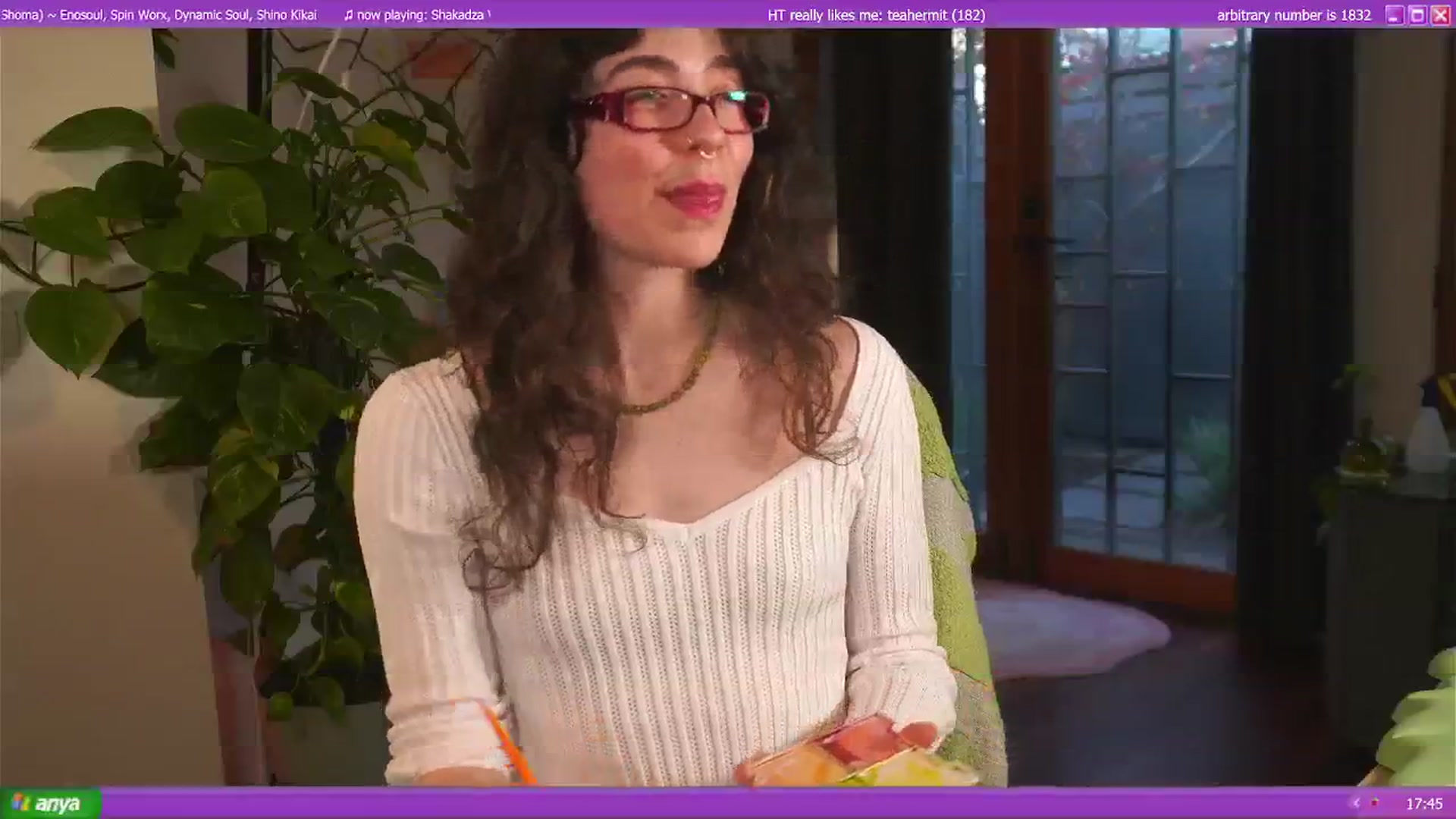 Gallery image thumbnail from afterglow's myfreecams stream on, 10/03/2024, 09:40 image 6 of 20