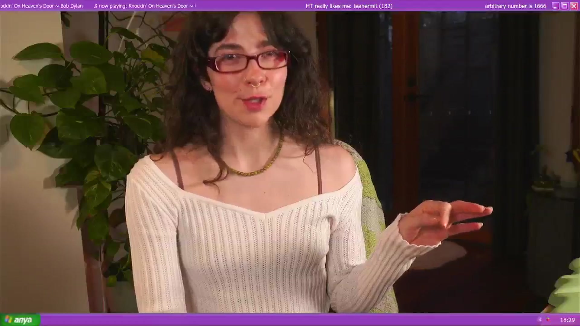 Gallery image thumbnail from afterglow's myfreecams stream on, 10/03/2024, 09:40 image 12 of 20