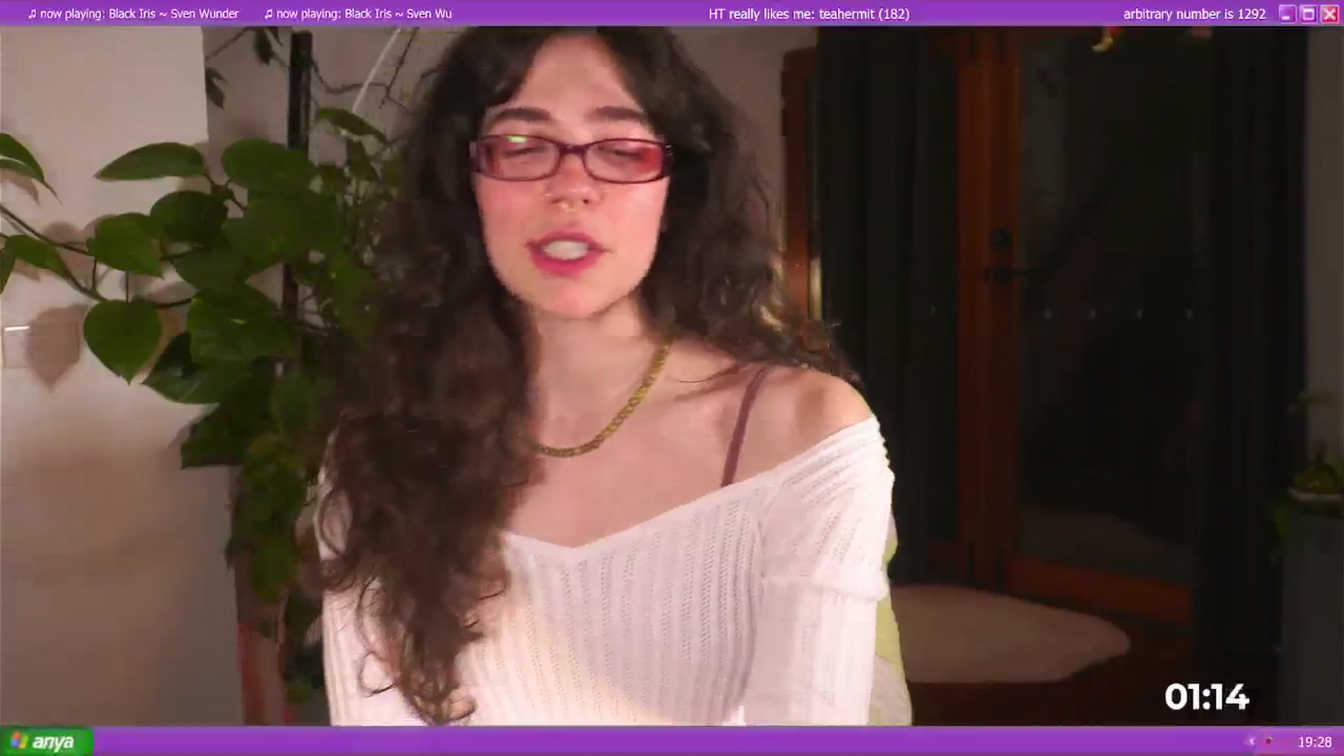 Gallery image thumbnail from afterglow's myfreecams stream on, 10/03/2024, 09:40 image 20 of 20