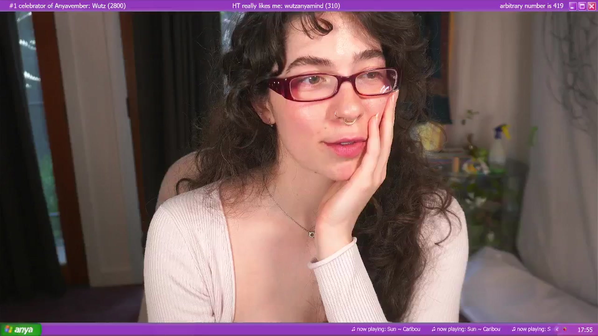 Gallery image thumbnail from afterglow's myfreecams stream on, 11/28/2024, 07:00 image 16 of 20