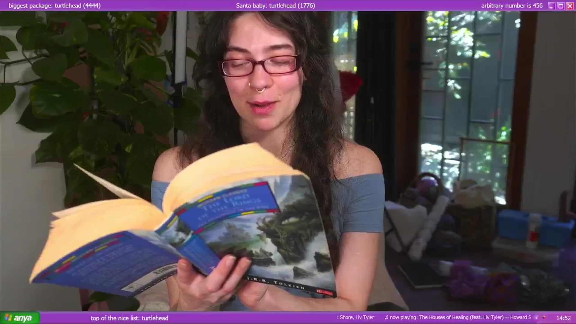 Gallery image thumbnail from afterglow's myfreecams stream on, 12/09/2024, 05:14 image 13 of 20