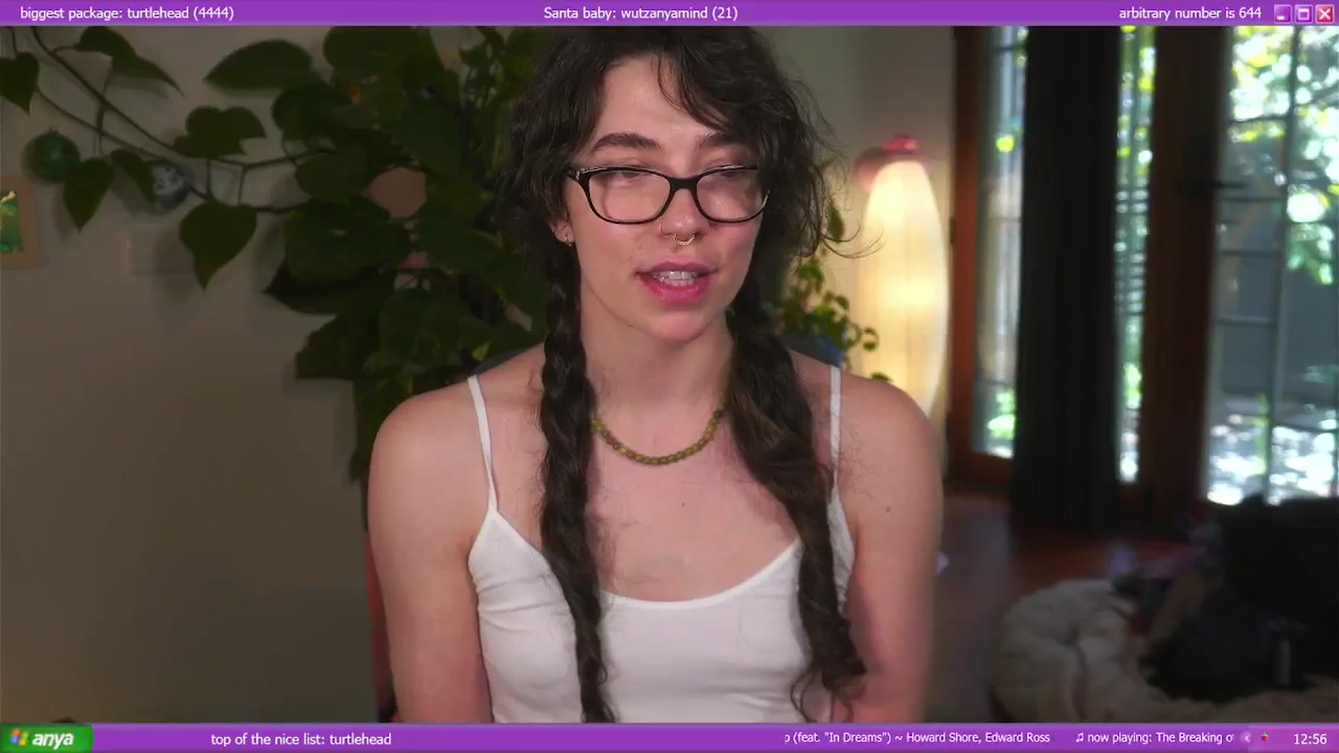 Gallery image thumbnail from afterglow's myfreecams stream on, 12/19/2024, 03:20 image 11 of 20