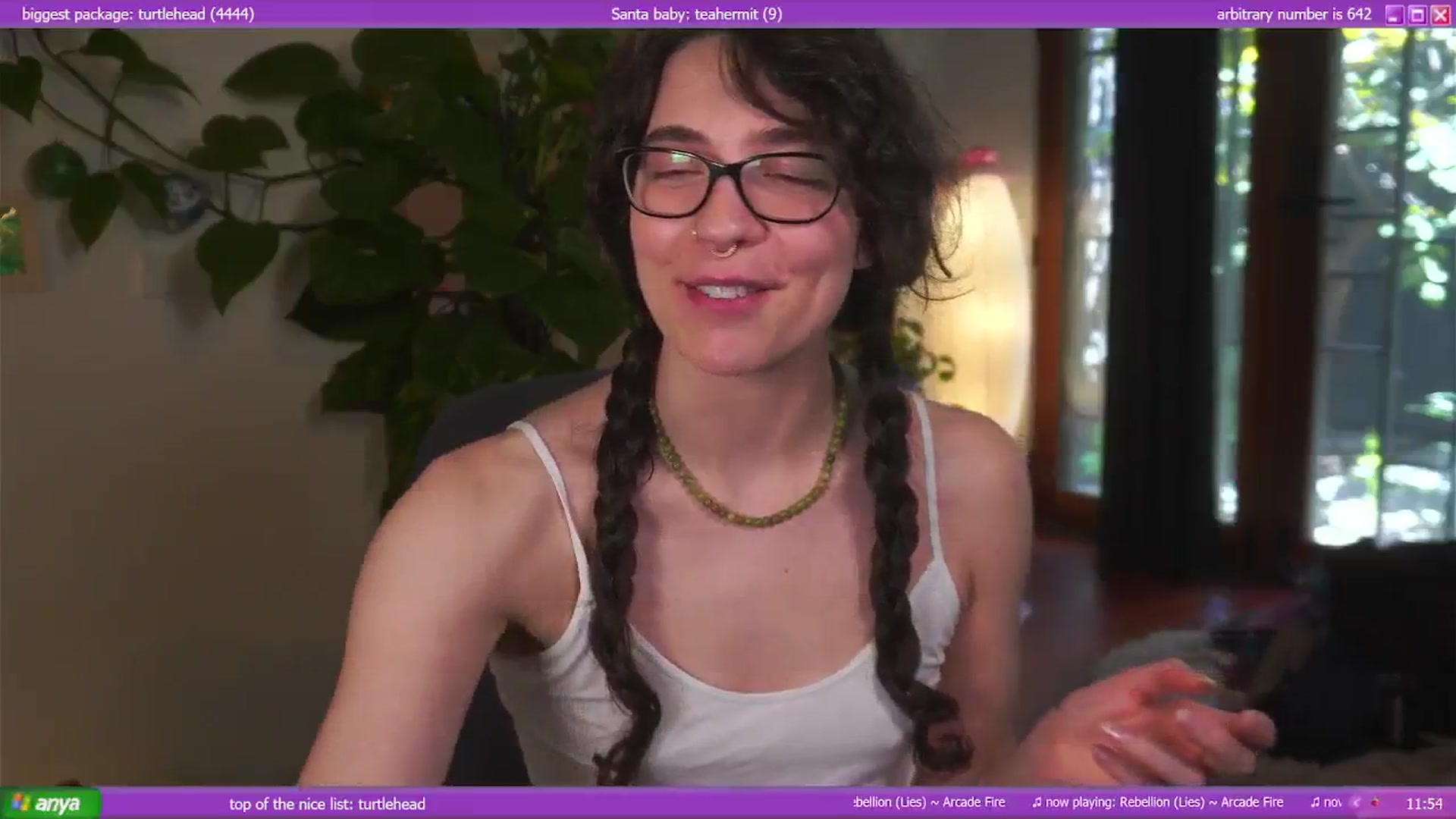 Gallery image thumbnail from afterglow's myfreecams stream on, 12/19/2024, 03:20 image 3 of 20