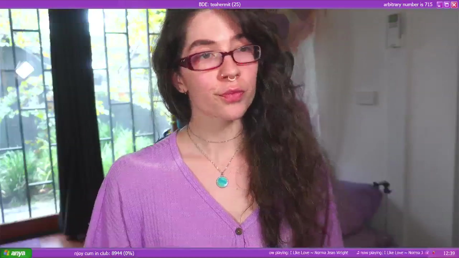 Gallery image thumbnail from afterglow's myfreecams stream on, 01/09/2025, 02:22 image 13 of 20