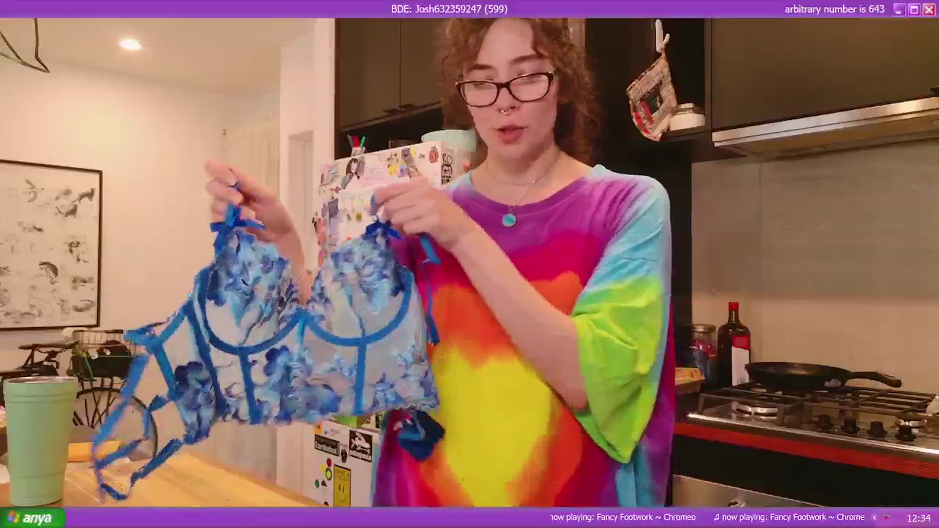 Gallery image thumbnail from afterglow's myfreecams stream on, 01/13/2025, 02:55 image 12 of 20