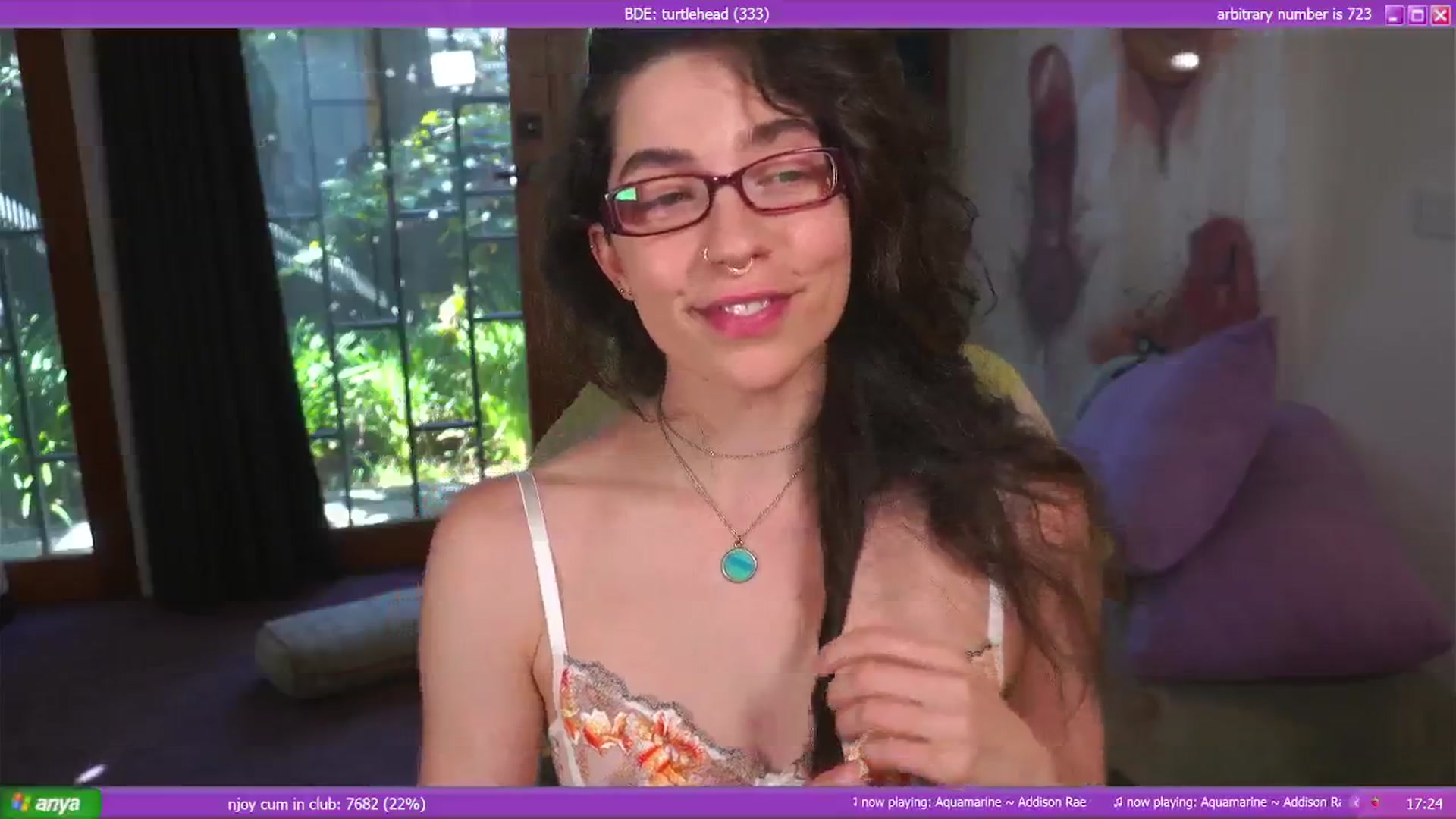 Gallery image thumbnail from afterglow's myfreecams stream on, 01/16/2025, 08:08 image 14 of 20