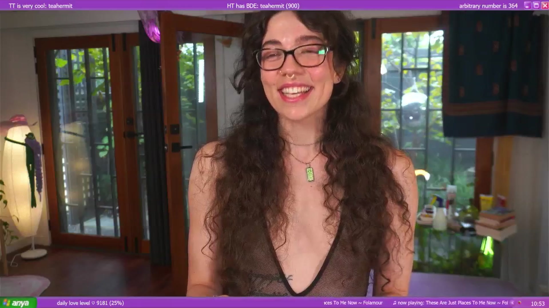 Gallery image thumbnail from afterglow's myfreecams stream on, 03/06/2025, 01:11 image 15 of 20
