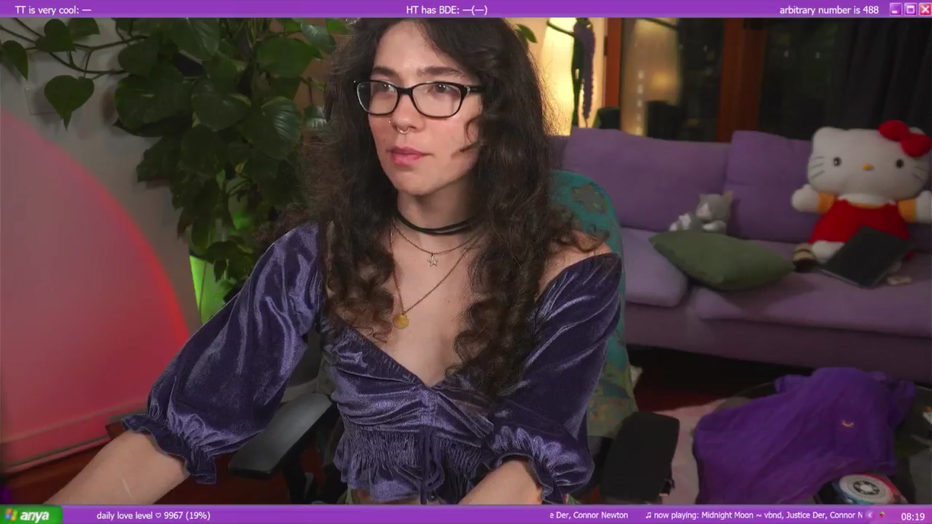 Gallery image thumbnail from afterglow's myfreecams stream on, 03/15/2025, 21:24 image 14 of 20