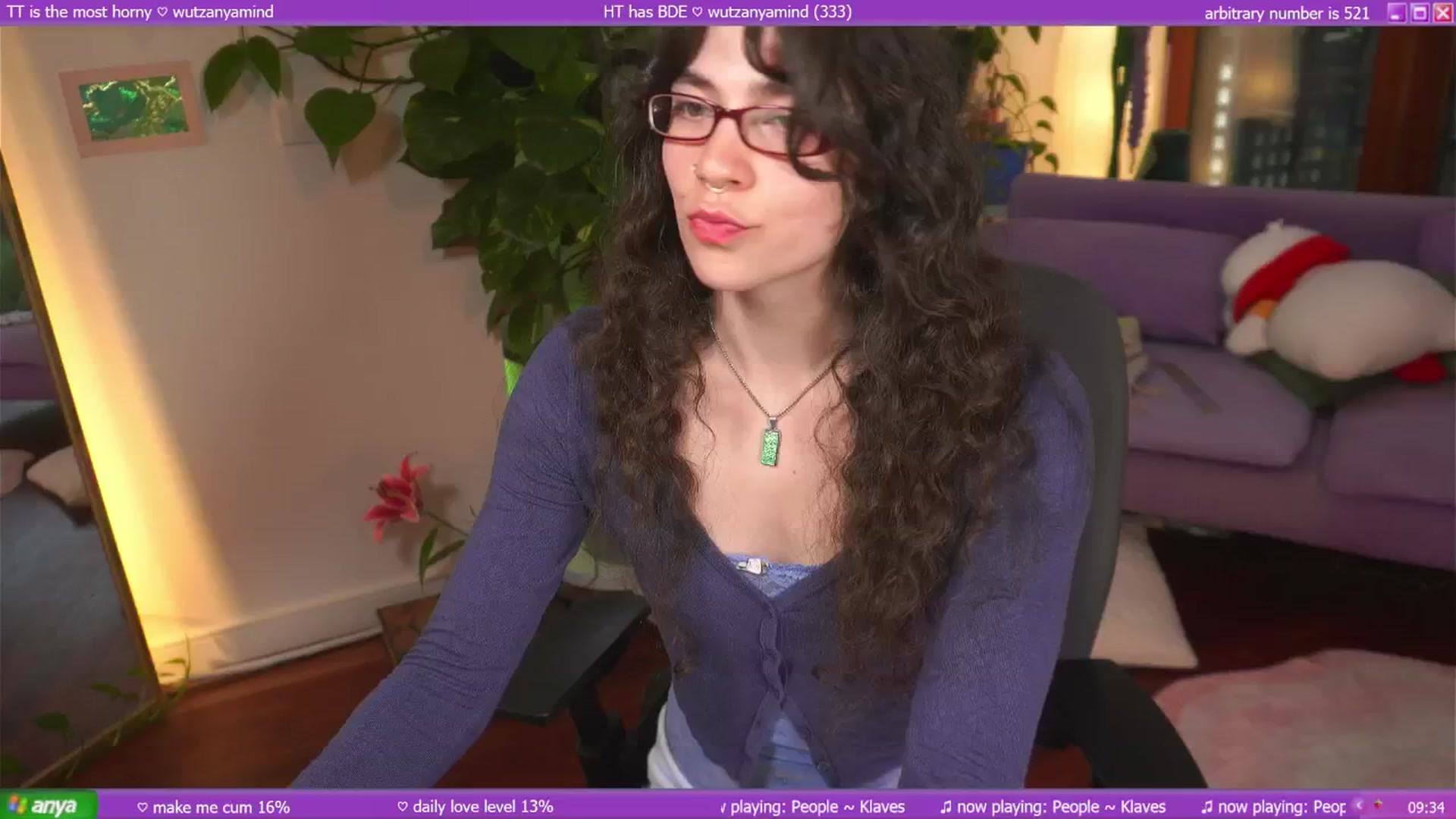 Gallery image thumbnail from afterglow's myfreecams stream on, 03/20/2025, 24:26 image 10 of 20