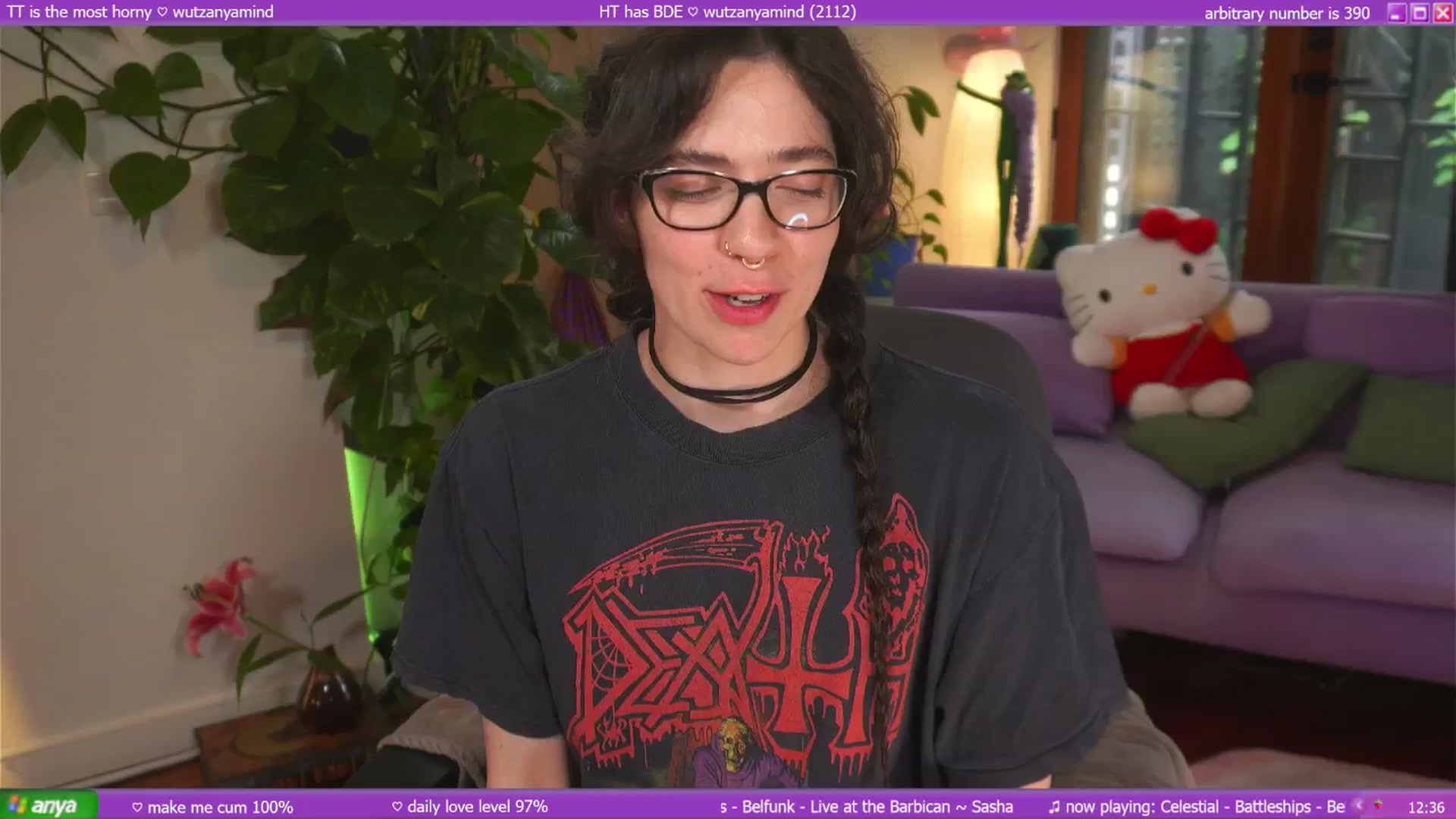 Gallery image thumbnail from afterglow's myfreecams stream on, 03/21/2025, 02:34 image 9 of 20