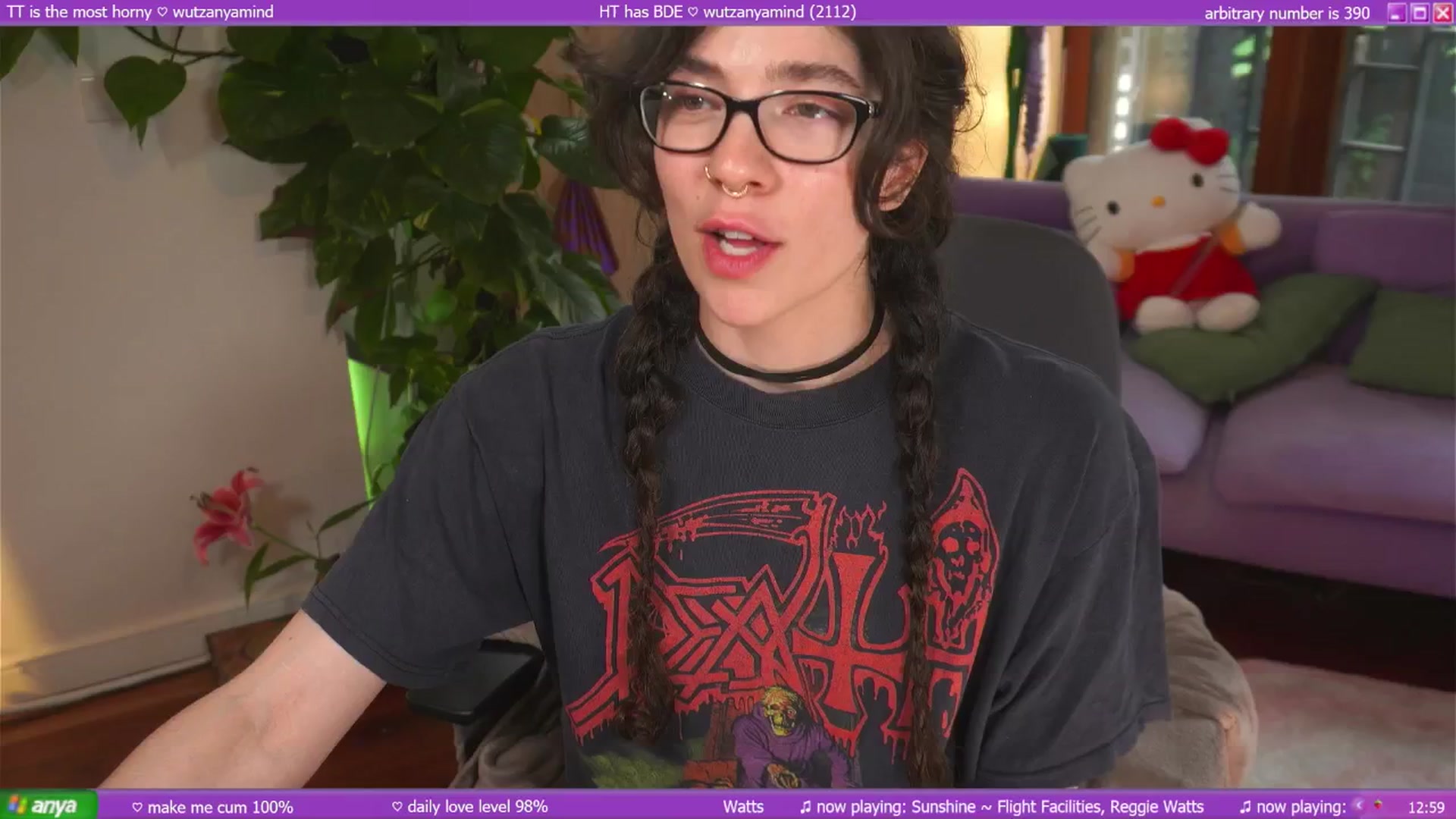 Gallery image thumbnail from afterglow's myfreecams stream on, 03/21/2025, 02:34 image 14 of 20