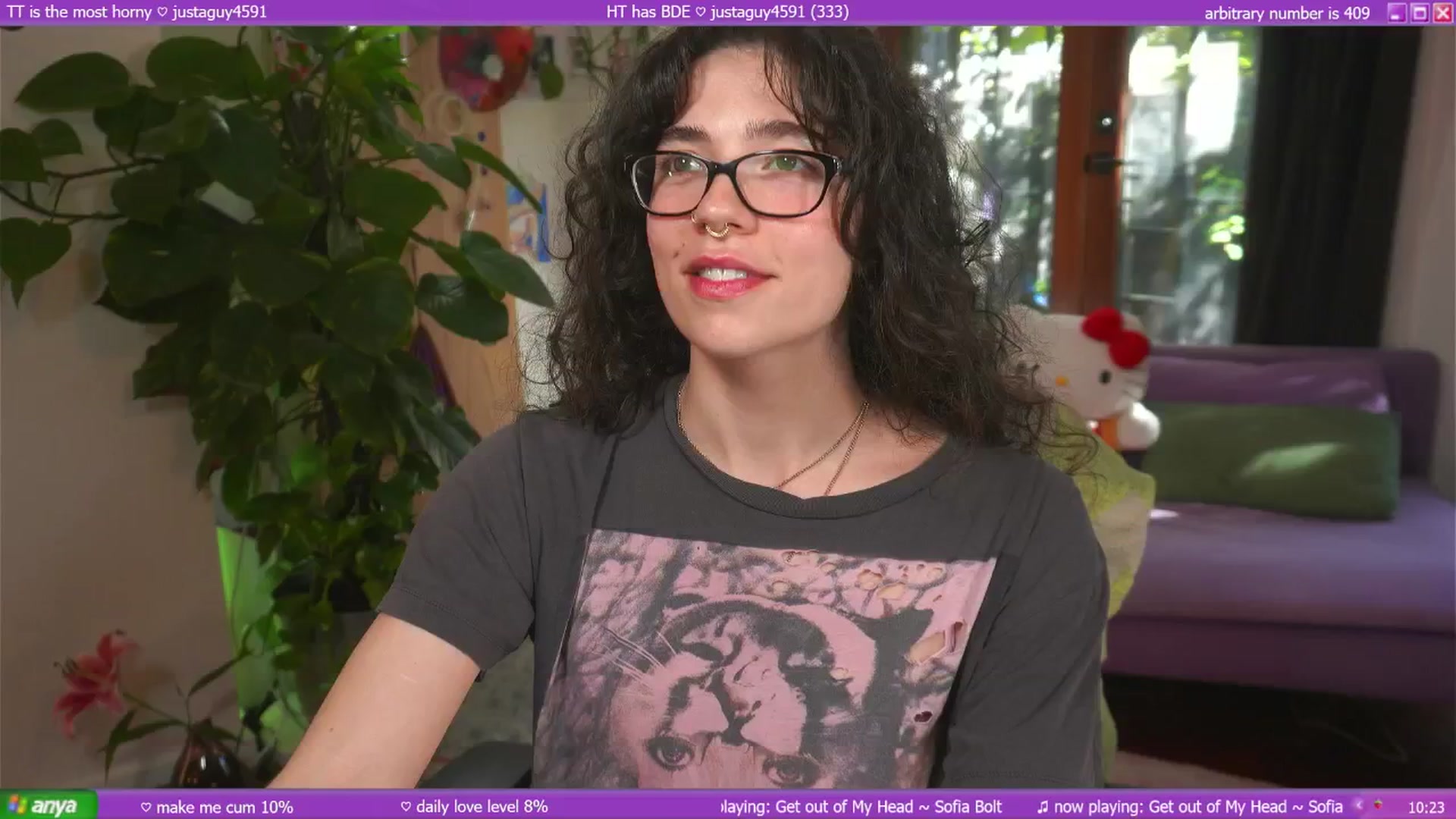 Gallery image thumbnail from afterglow's myfreecams stream on, 03/23/2025, 01:09 image 10 of 20