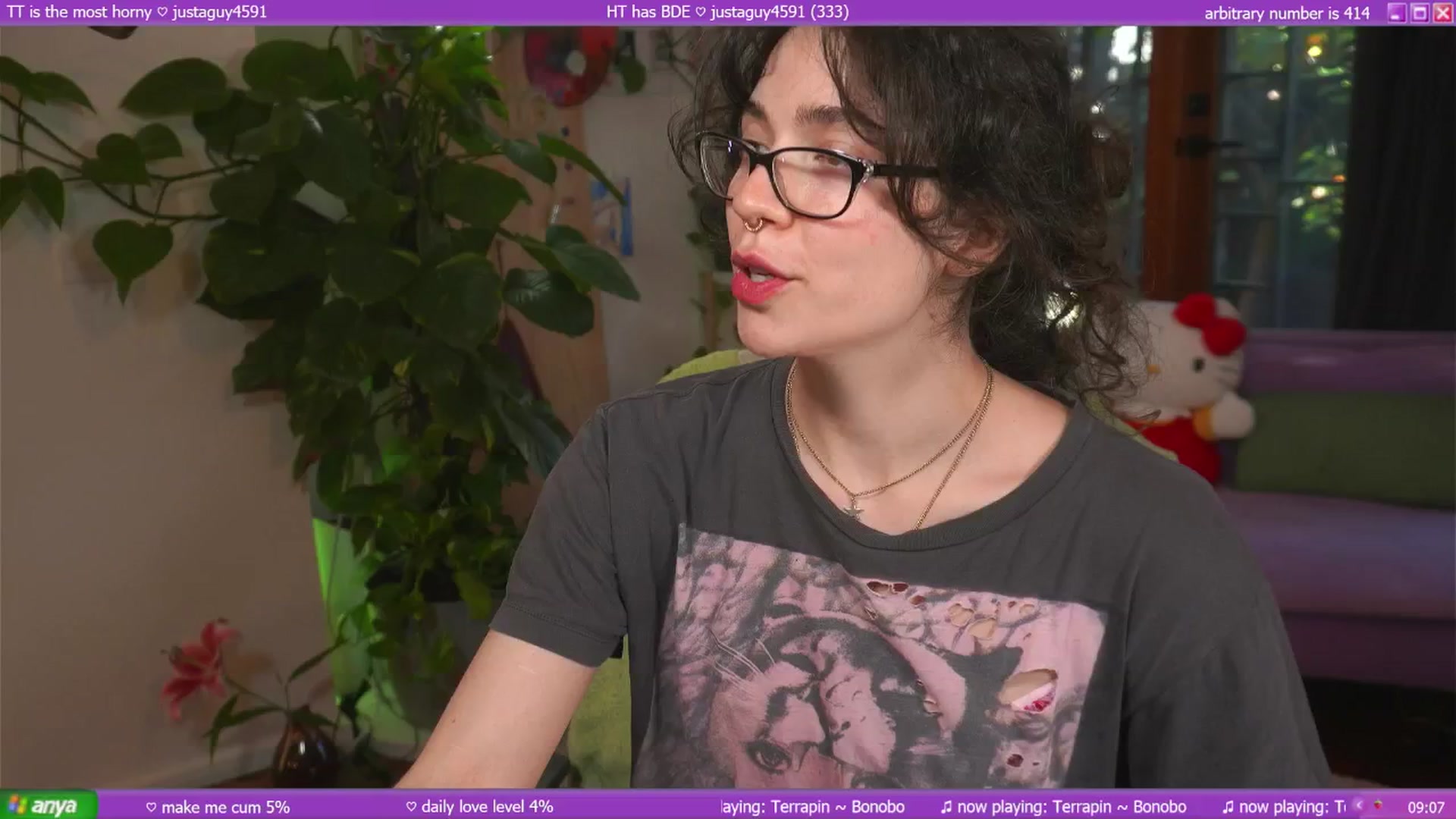 Gallery image thumbnail from afterglow's myfreecams stream on, 03/23/2025, 01:09 image 2 of 20