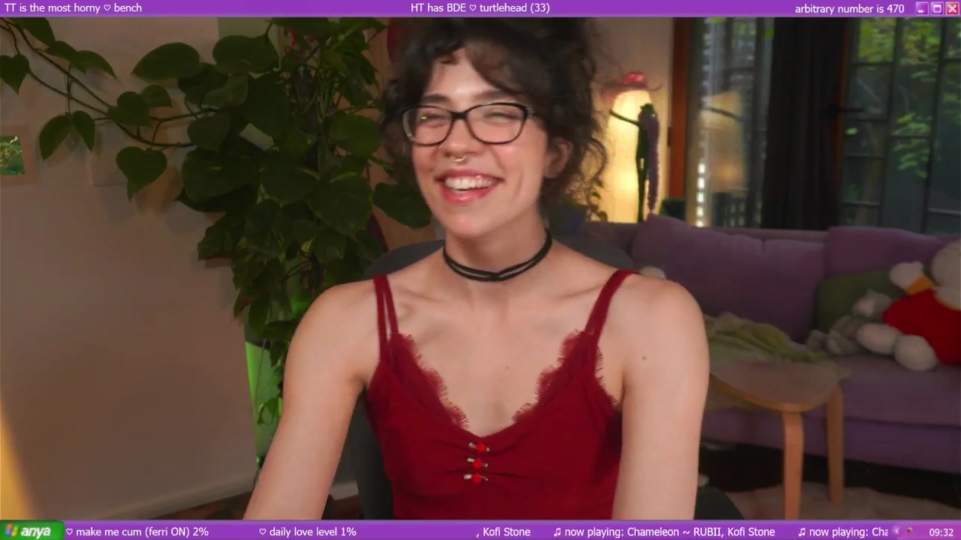 Gallery image thumbnail from afterglow's myfreecams stream on, 03/29/2025, 24:07 image 10 of 20