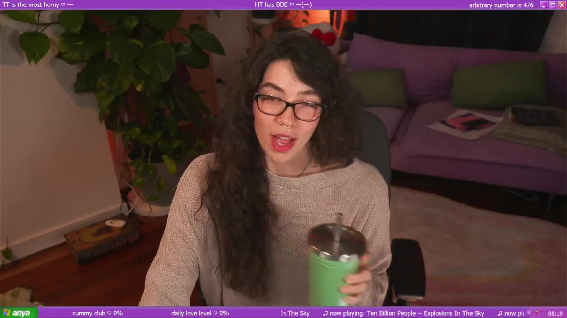 Gallery image thumbnail from afterglow's myfreecams stream on, 04/01/2025, 01:10 image 2 of 20