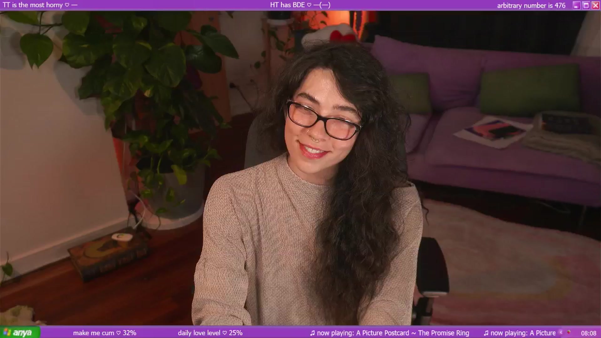 Gallery image thumbnail from afterglow's myfreecams stream on, 04/01/2025, 01:10 image 1 of 20