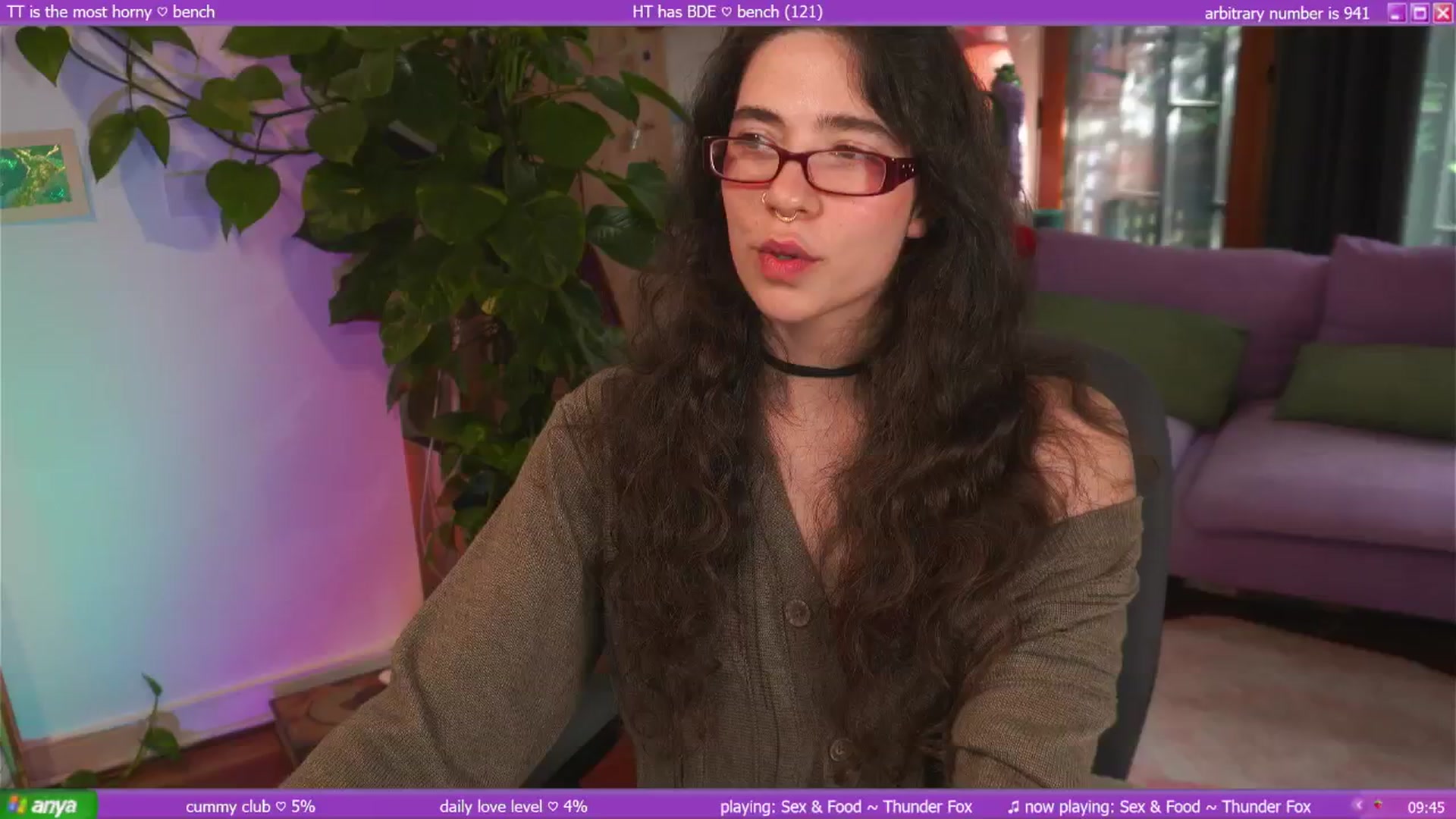 Gallery image thumbnail from afterglow's myfreecams stream on, 04/05/2025, 24:30 image 10 of 20