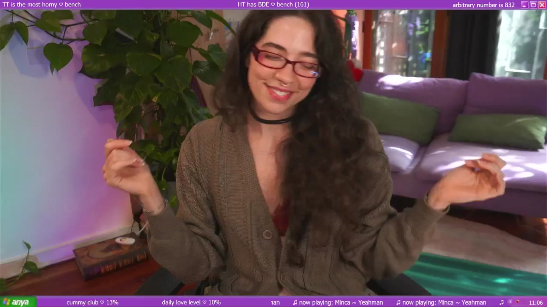 Gallery image thumbnail from afterglow's myfreecams stream on, 04/05/2025, 24:30 image 19 of 20