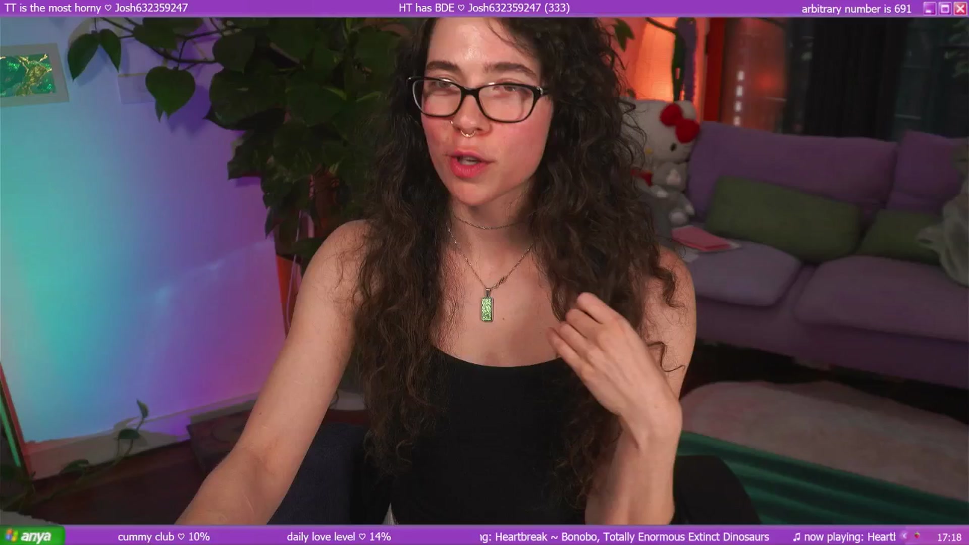 Gallery image thumbnail from afterglow's myfreecams stream on, 04/06/2025, 08:08 image 11 of 20