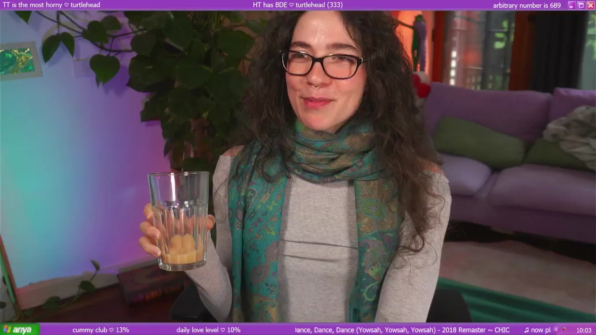Gallery image thumbnail from afterglow's myfreecams stream on, 04/07/2025, 01:37 image 11 of 20
