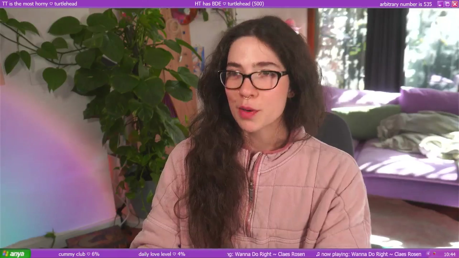 Gallery image thumbnail from afterglow's myfreecams stream on, 04/13/2025, 02:07 image 8 of 20