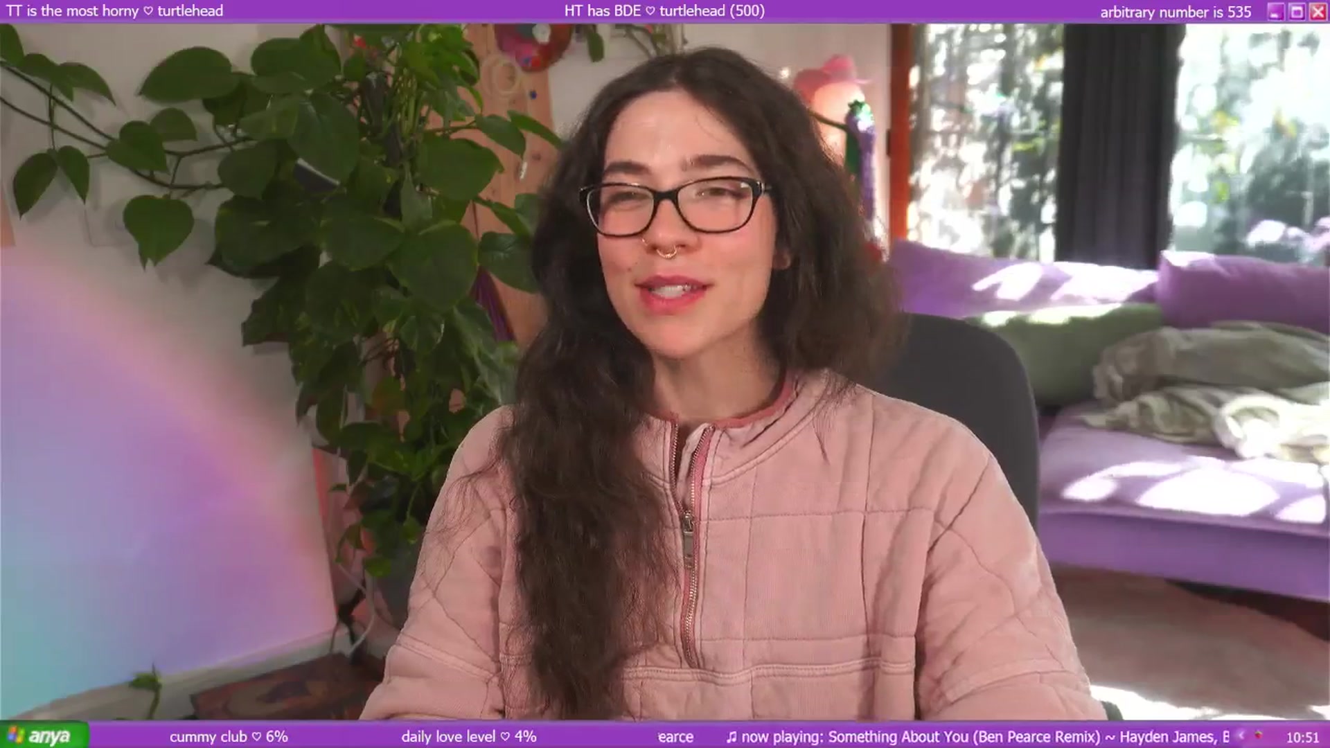 Gallery image thumbnail from afterglow's myfreecams stream on, 04/13/2025, 02:09 image 12 of 20