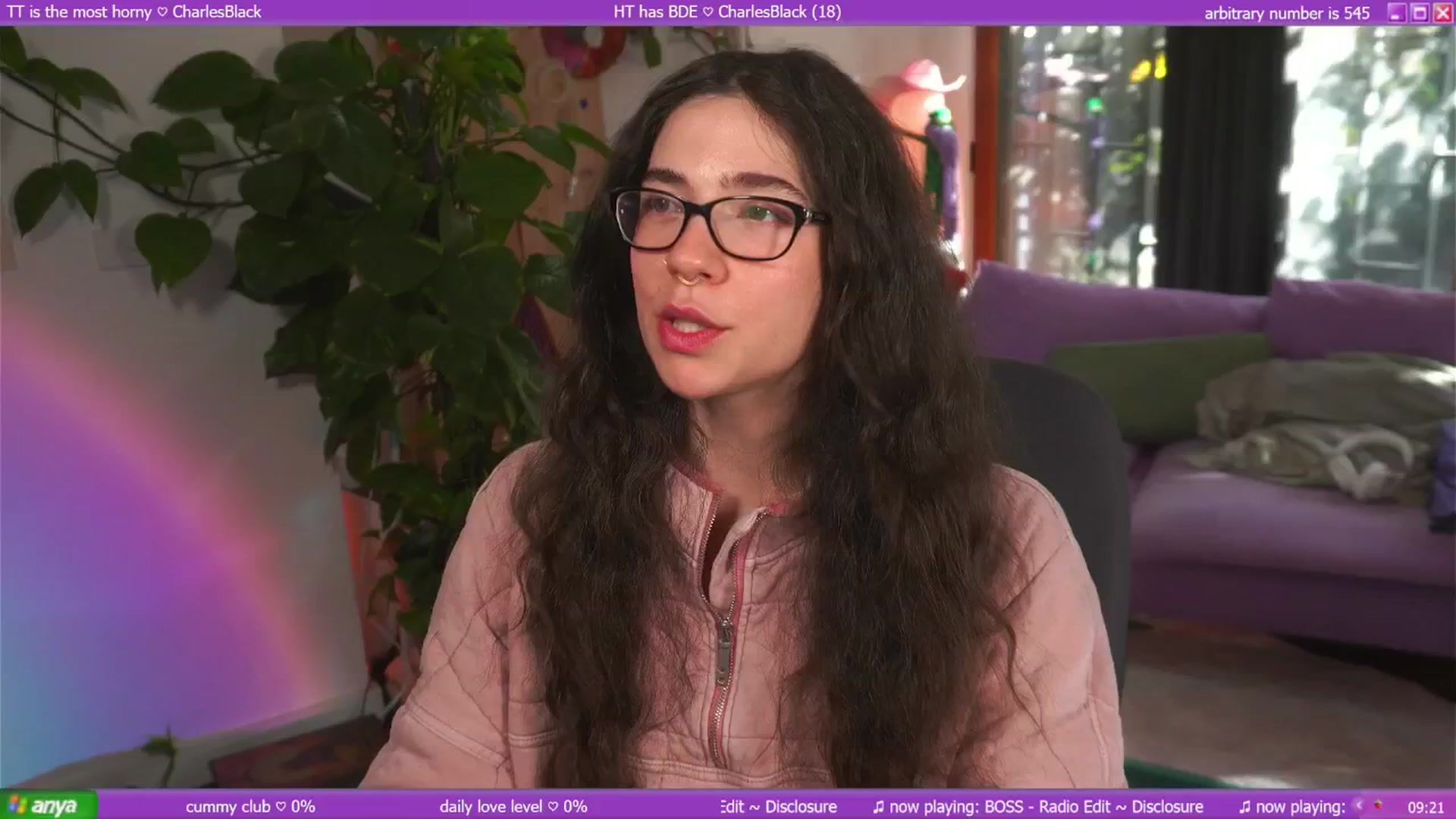 Gallery image thumbnail from afterglow's myfreecams stream on, 04/13/2025, 02:09 image 1 of 20