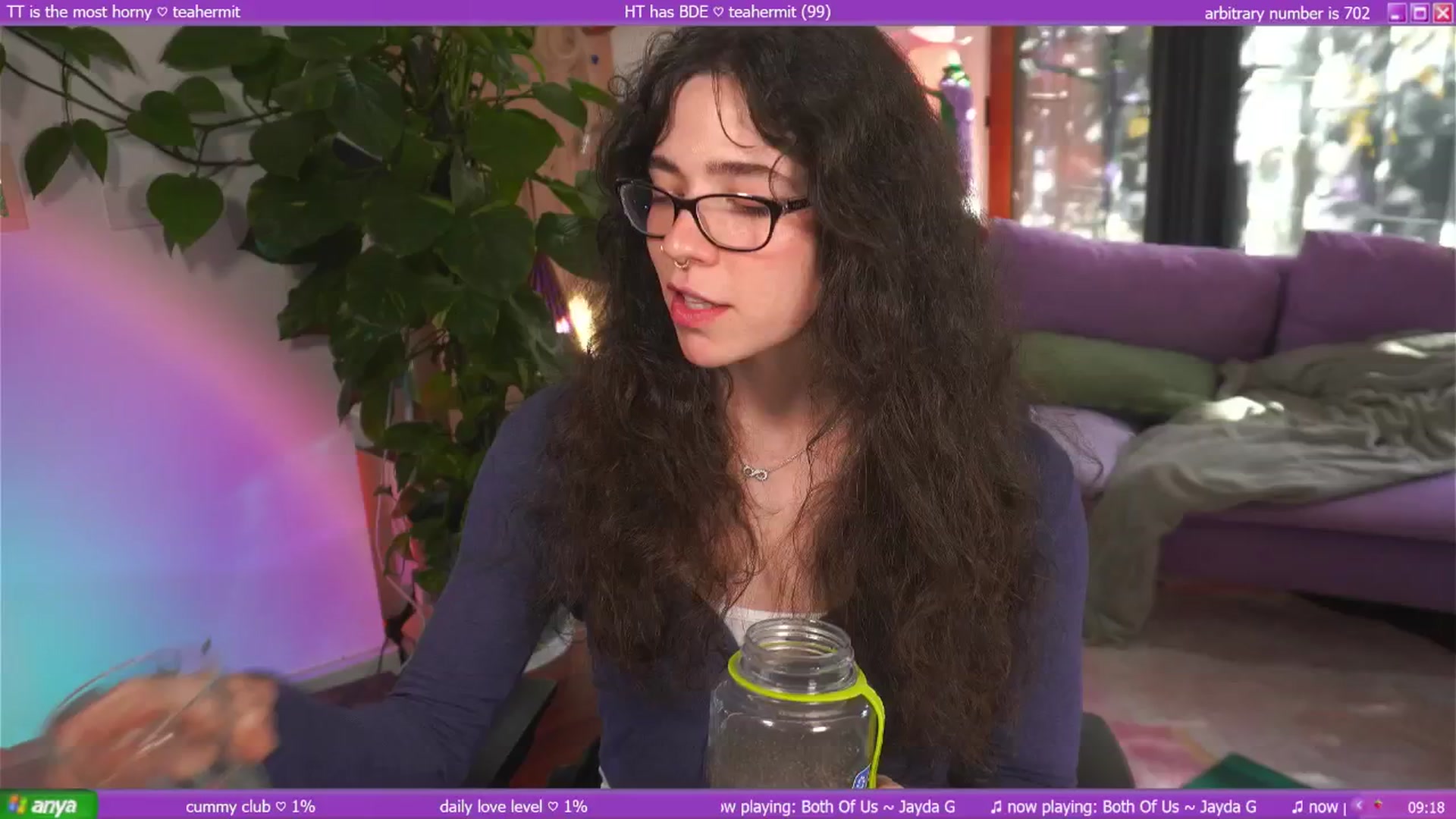 Gallery image thumbnail from afterglow's myfreecams stream on, 04/17/2025, 01:22 image 6 of 20