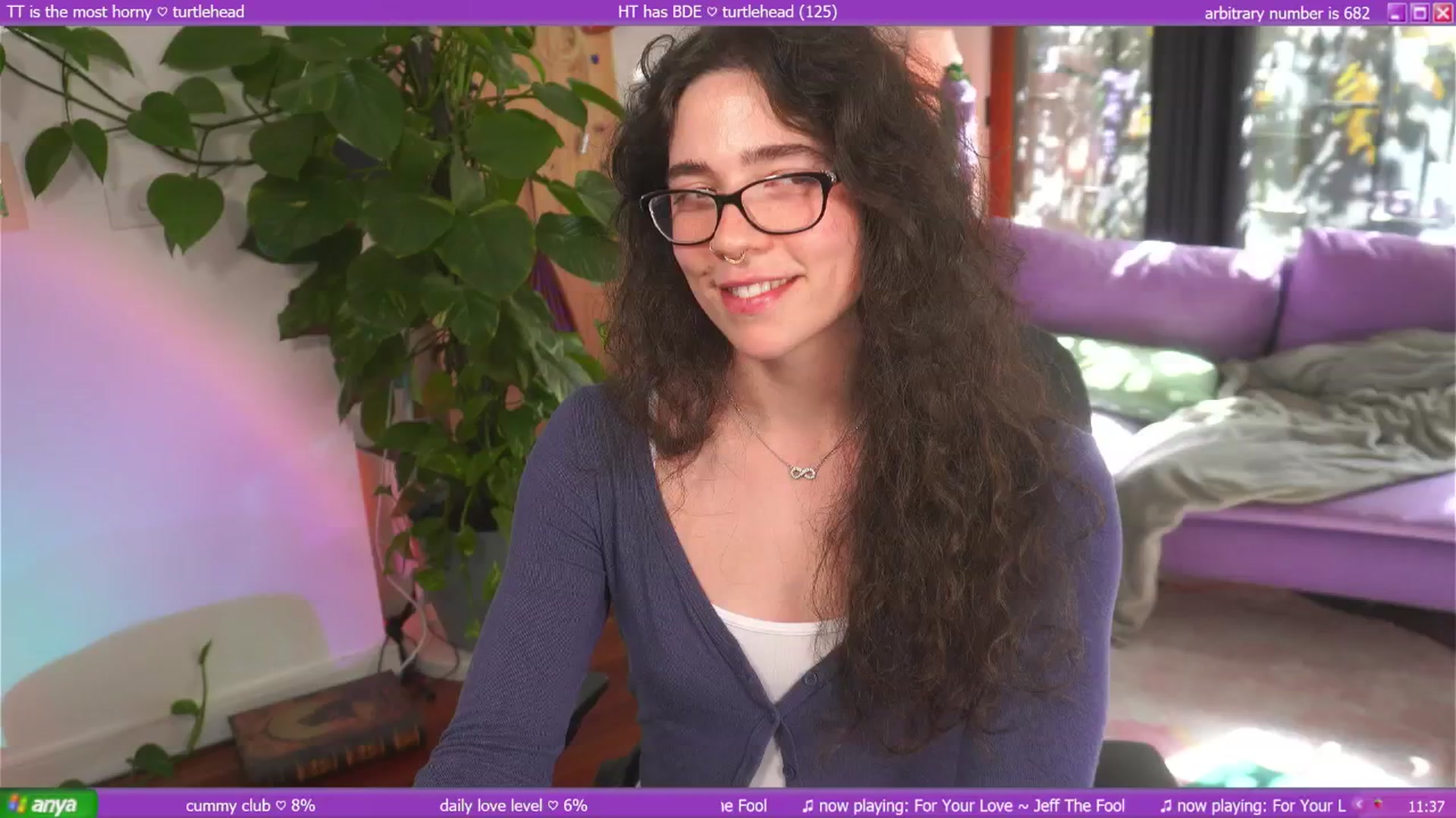 Gallery image thumbnail from afterglow's myfreecams stream on, 04/17/2025, 02:14 image 4 of 20