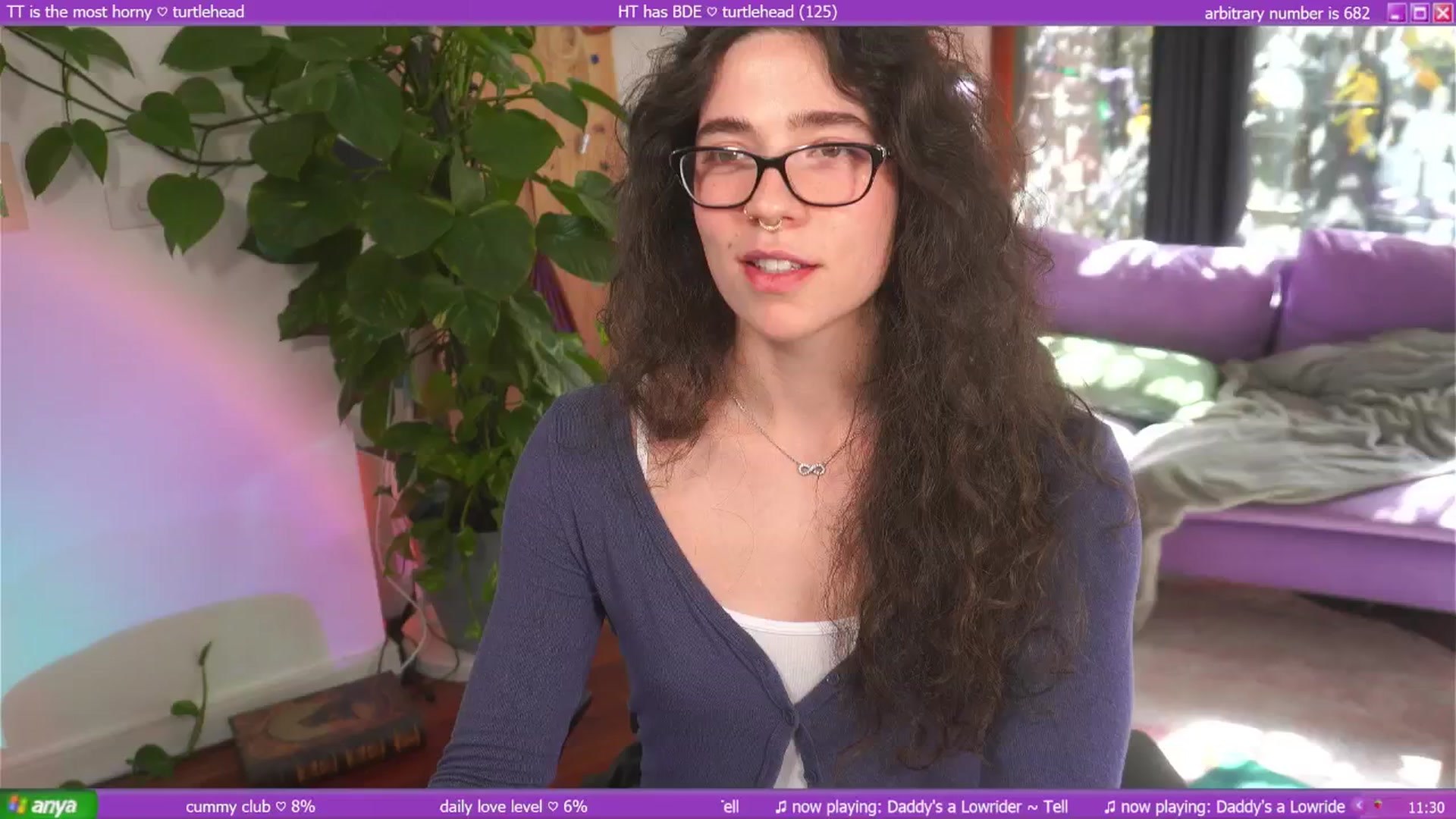 Gallery image thumbnail from afterglow's myfreecams stream on, 04/17/2025, 02:14 image 1 of 20