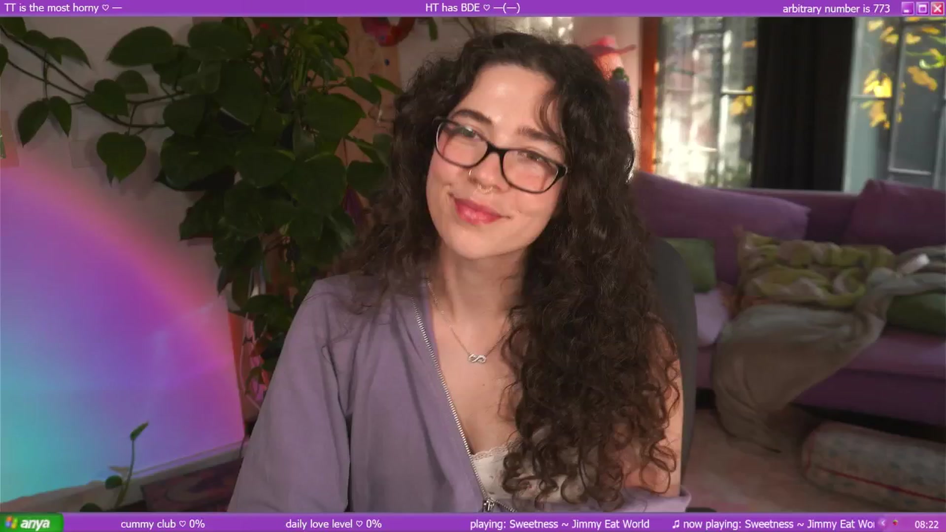 Gallery image thumbnail from afterglow's myfreecams stream on, 04/19/2025, 02:06 image 2 of 20