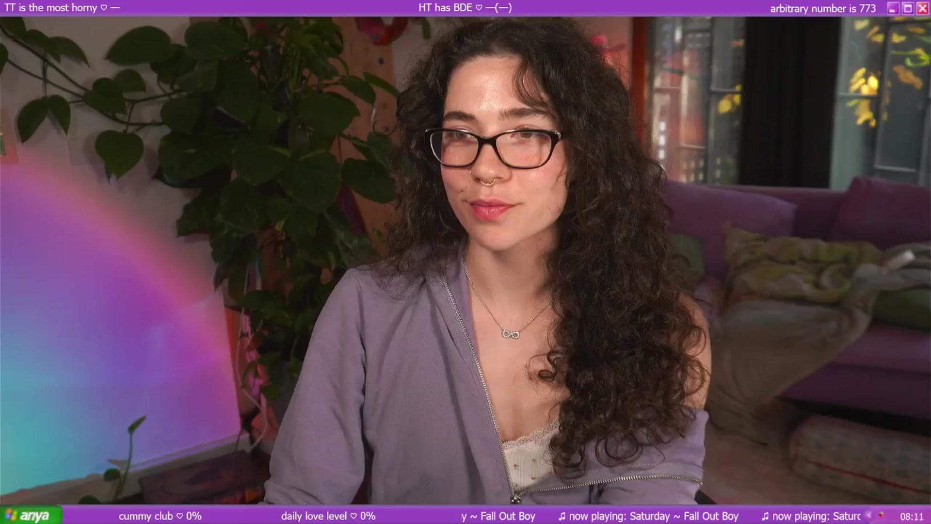 Gallery image thumbnail from afterglow's myfreecams stream on, 04/19/2025, 02:06 image 1 of 20