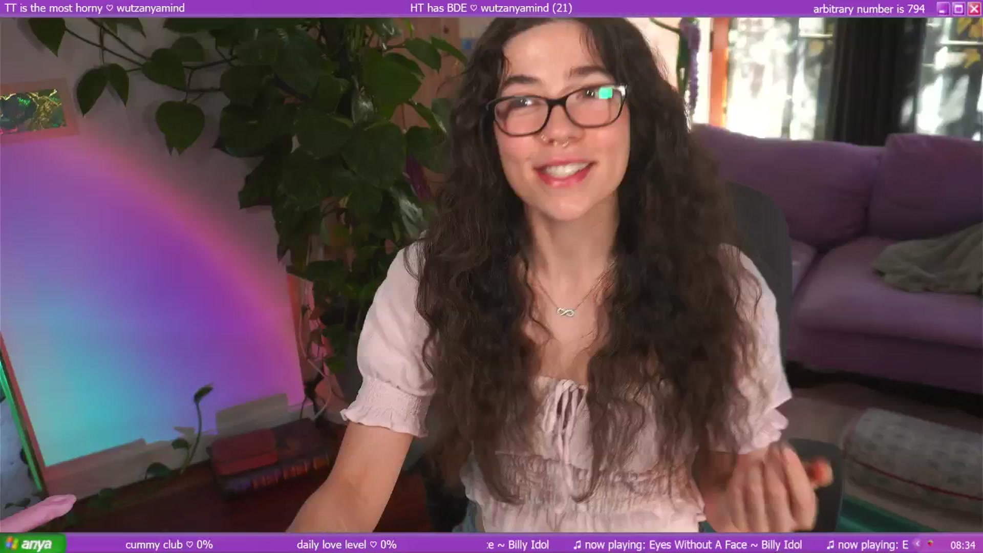 Gallery image thumbnail from afterglow's myfreecams stream on, 04/21/2025, 24:02 image 3 of 20
