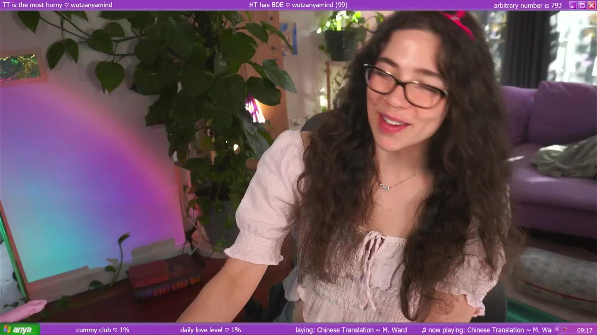 Gallery image thumbnail from afterglow's myfreecams stream on, 04/21/2025, 24:02 image 12 of 20