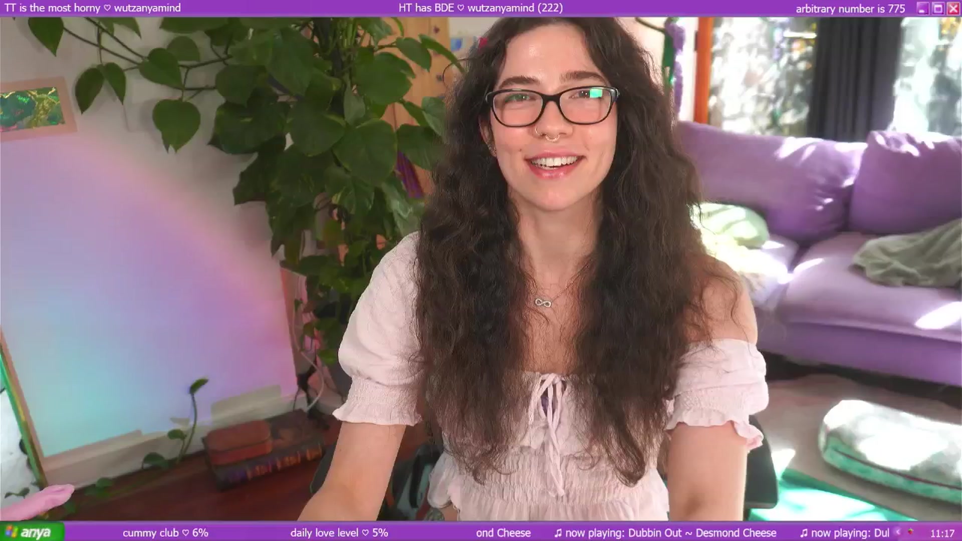 Gallery image thumbnail from afterglow's myfreecams stream on, 04/21/2025, 04:26 image 7 of 20